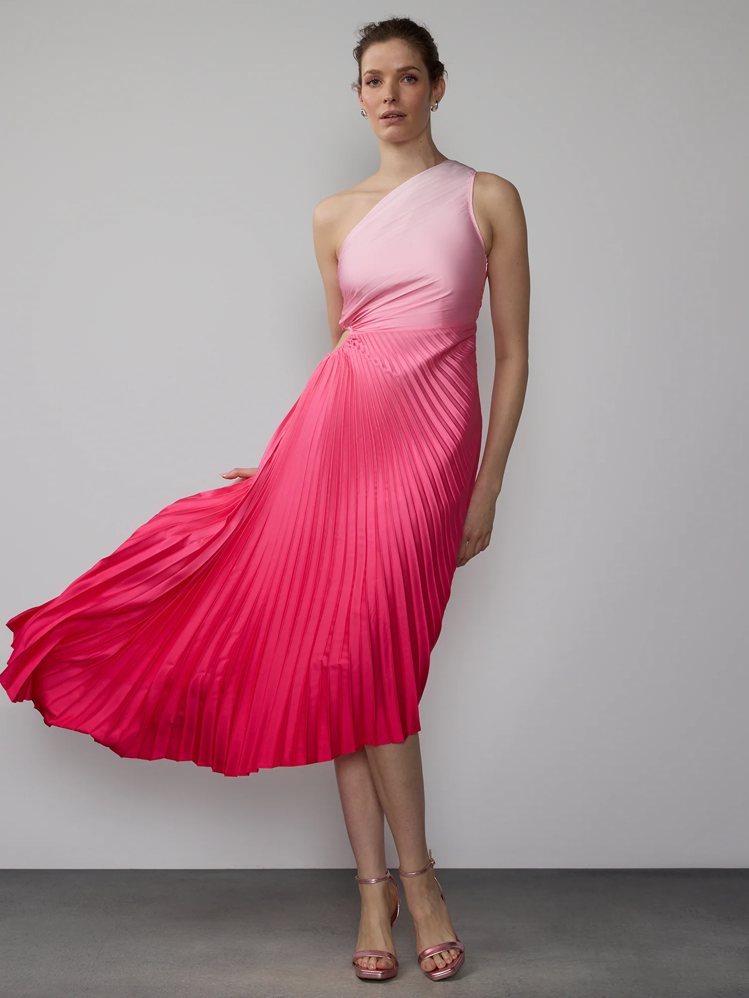 One Shoulder Dip Dye Pleated Dress