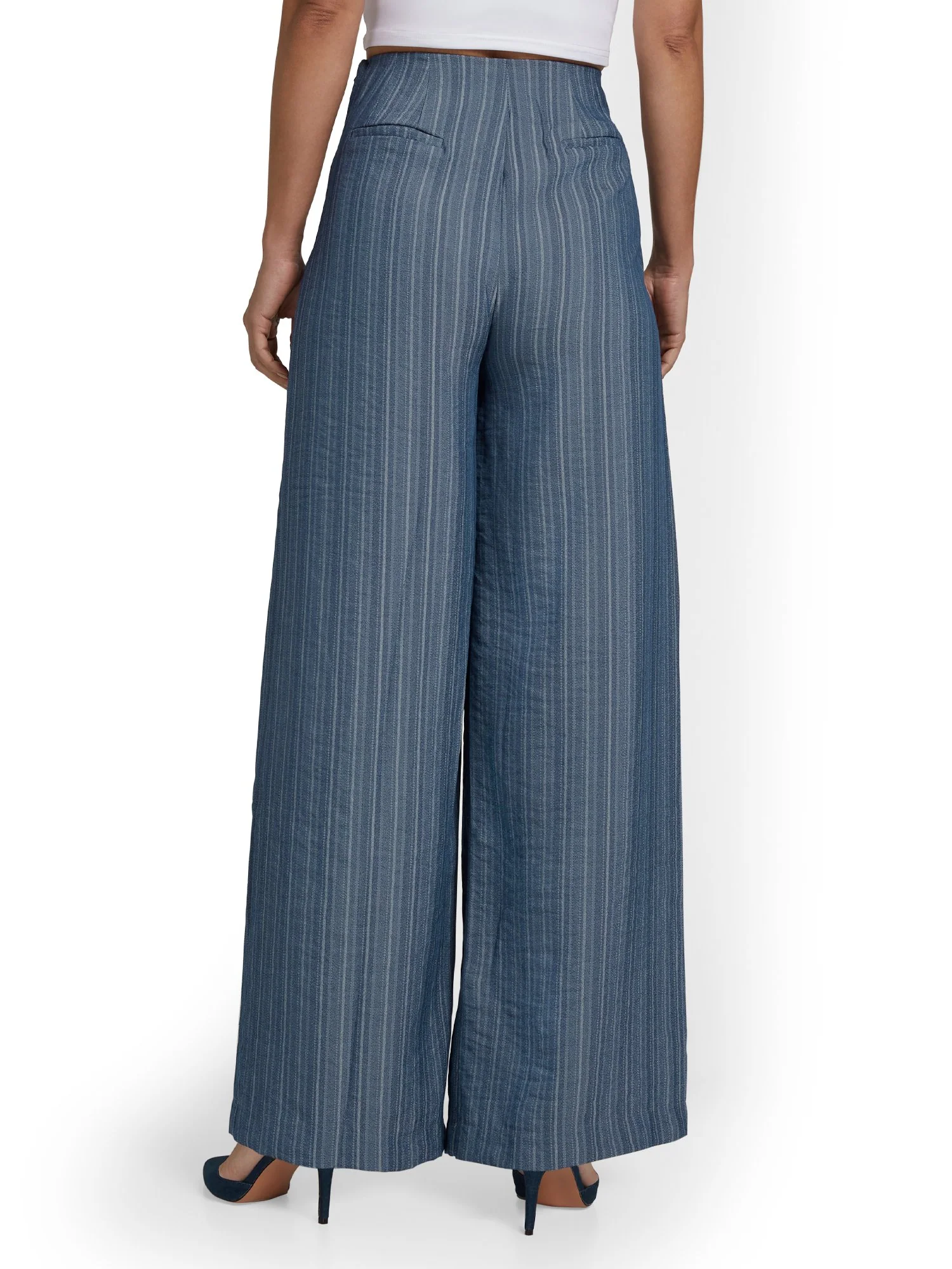Luxy USA 2-Piece Blazer & Wide-Leg Pant Set - Brands We Love - Image 11