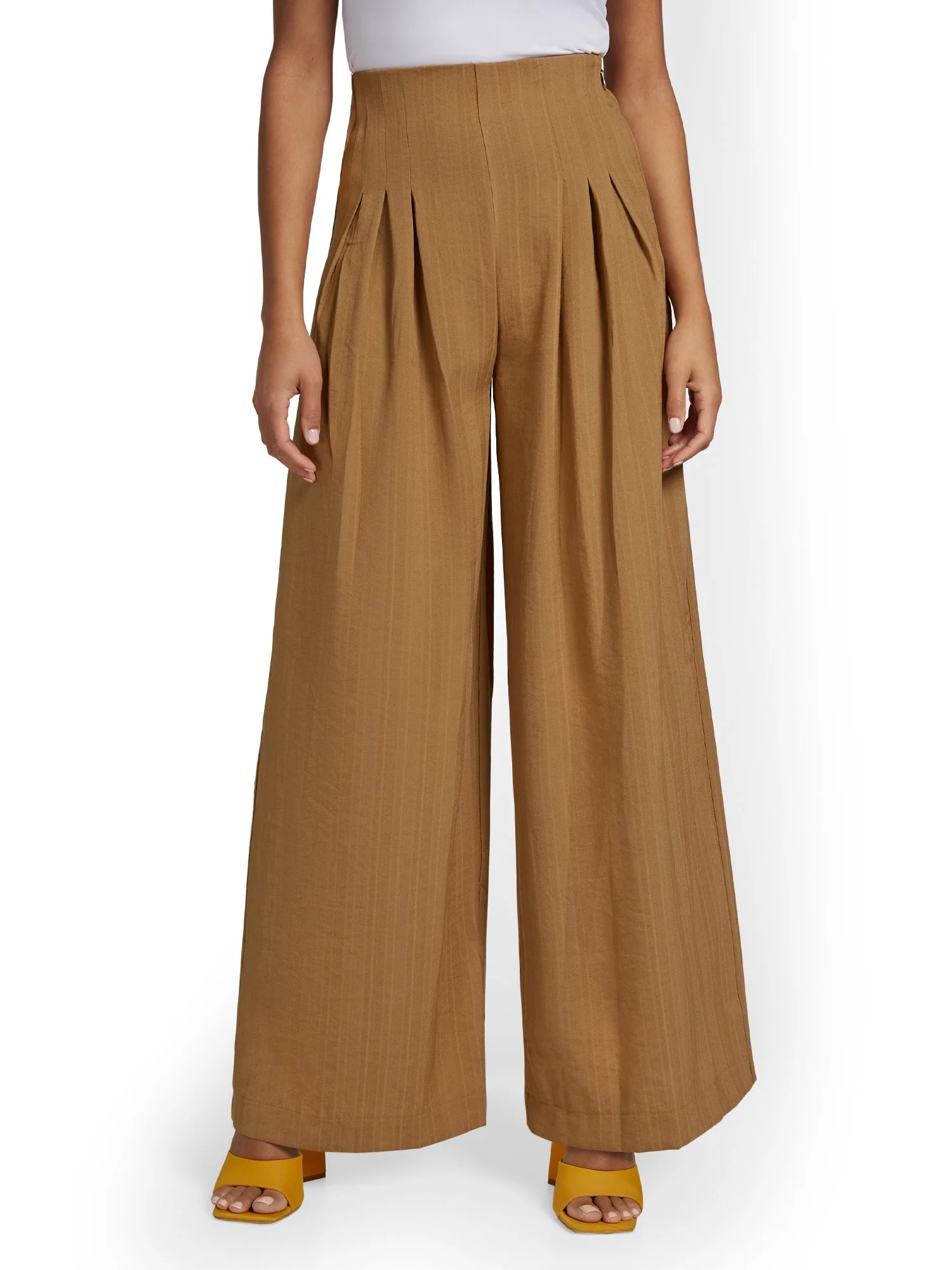 Luxy USA 2-Piece Blazer & Wide-Leg Pant Set - Brands We Love - Image 15
