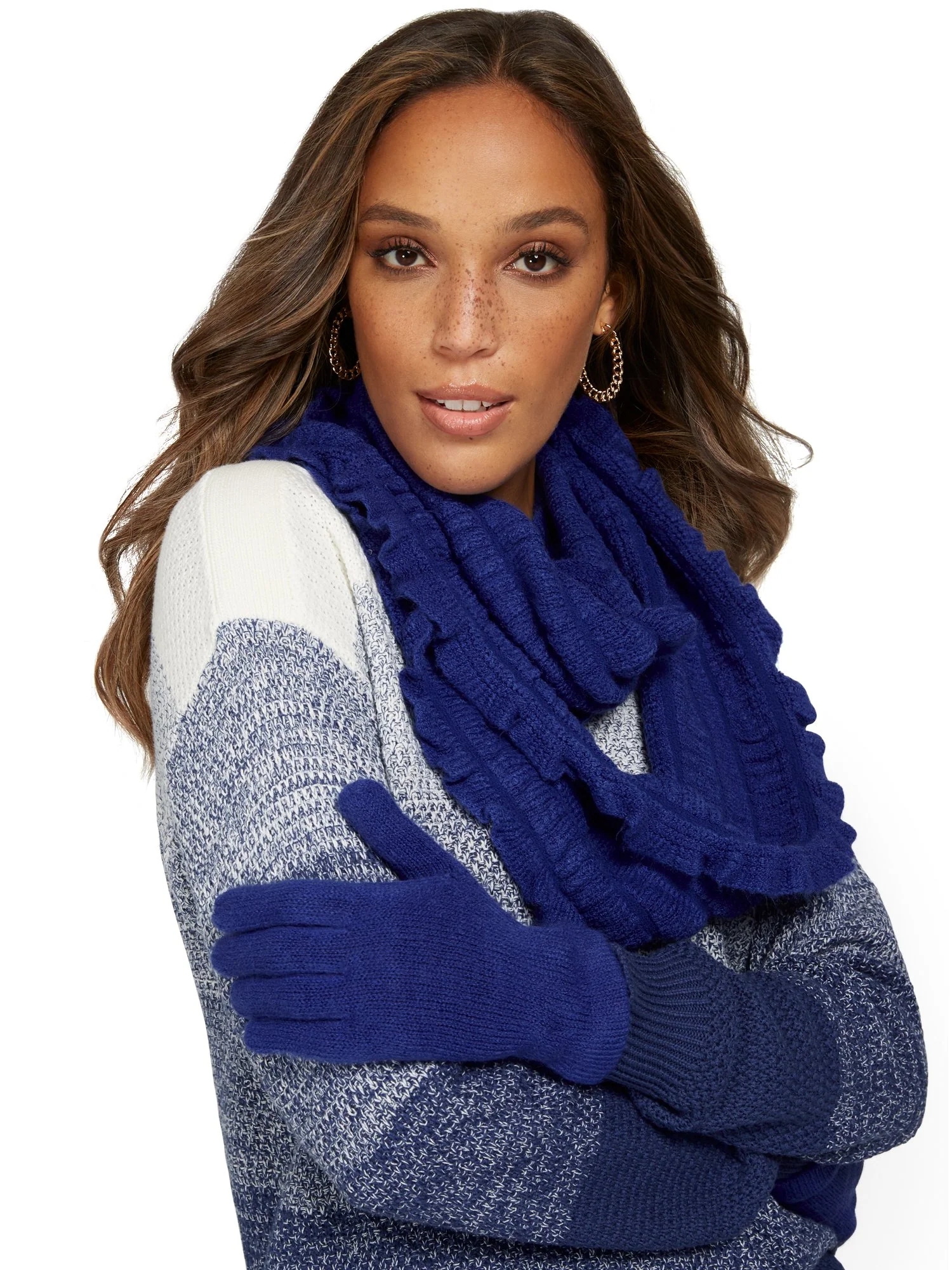 2-Piece Ruffle Scarf & Gloves Set - Image 17