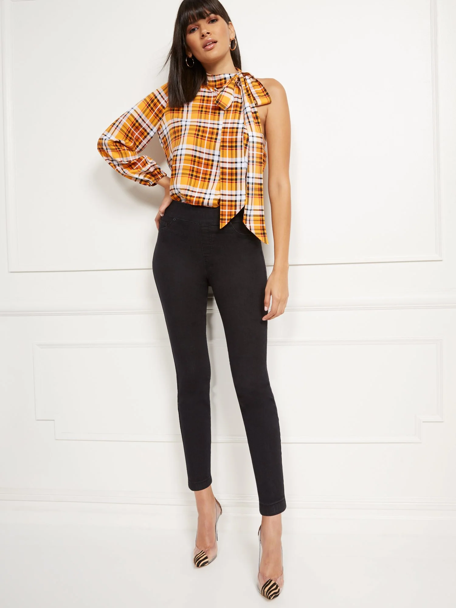 High Rise Pull On Skinny Jeans - Image 4