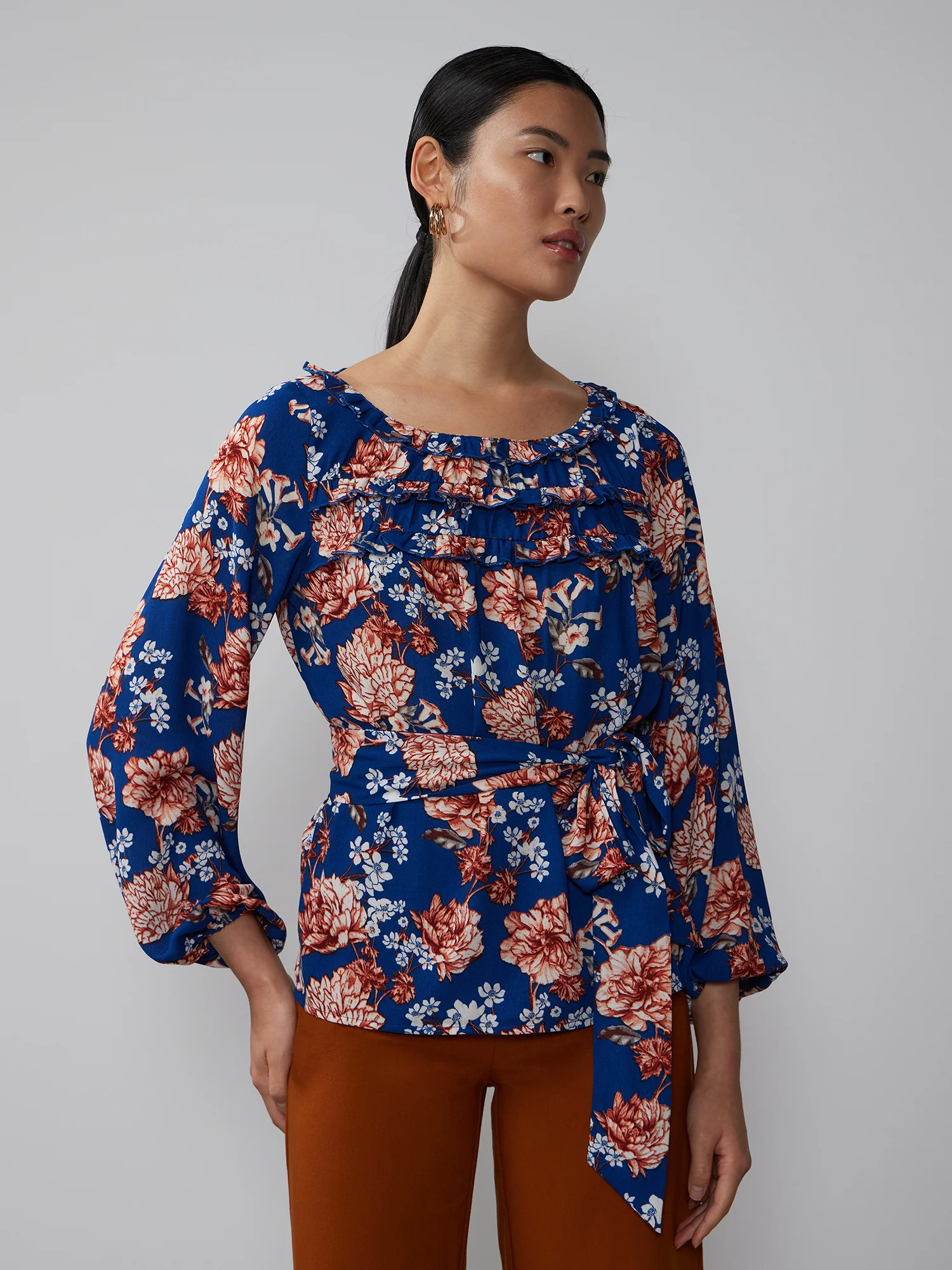 Long Sleeve Round Neck Floral Blouse