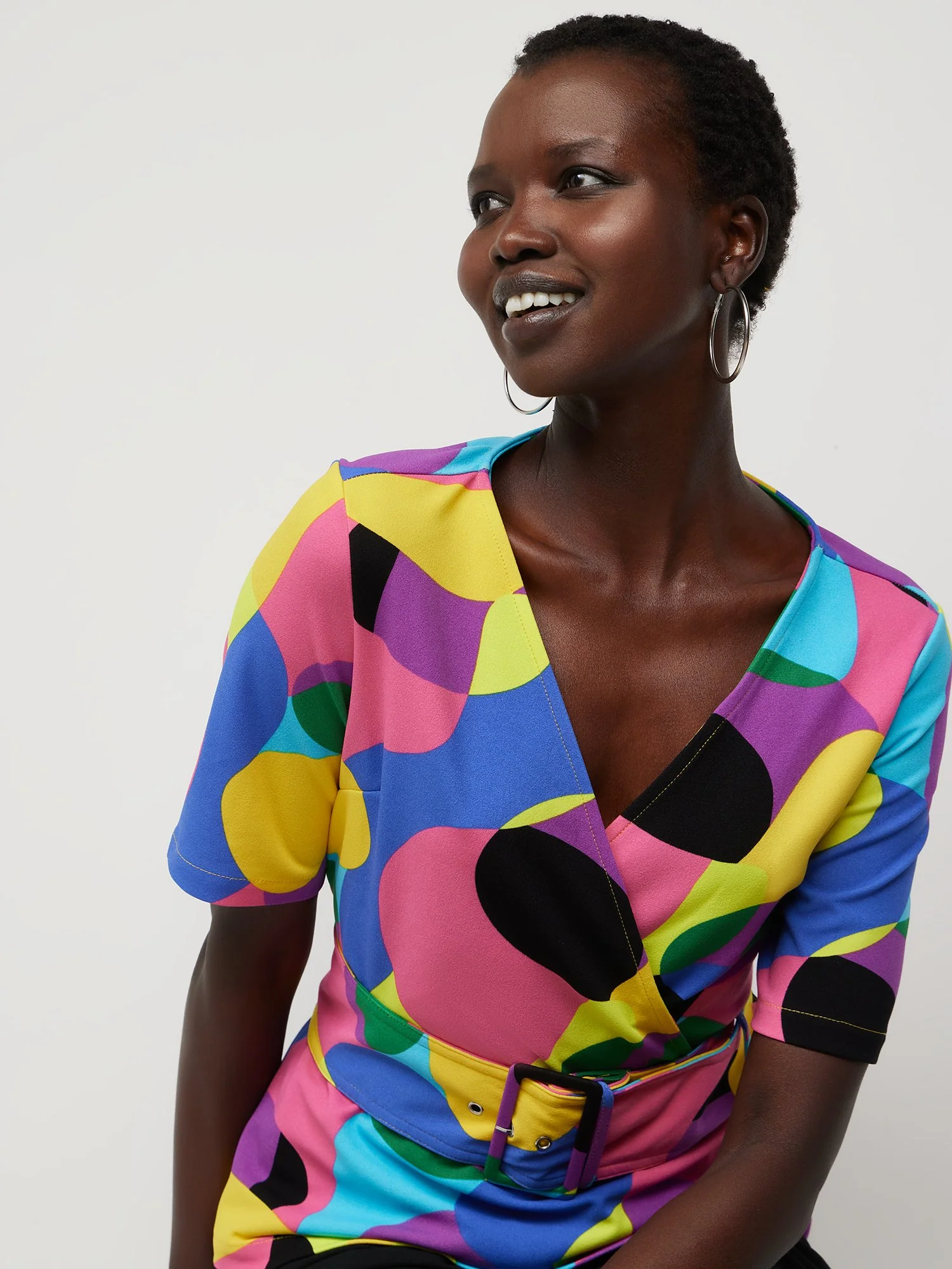 Abstract-Print V-Neck Belted Top - Magic Crepe® - Image 4