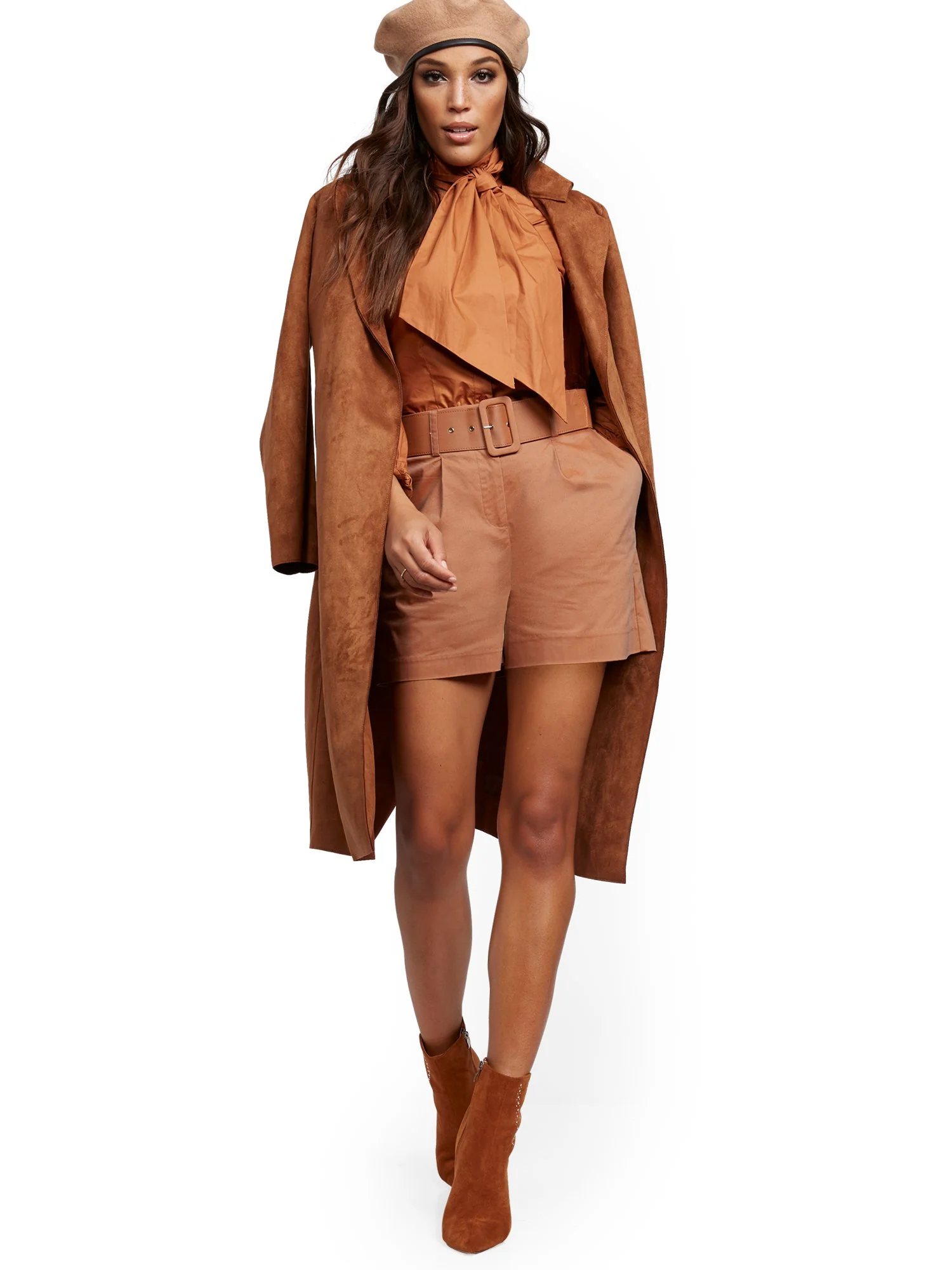 Belted 4-Inch Short