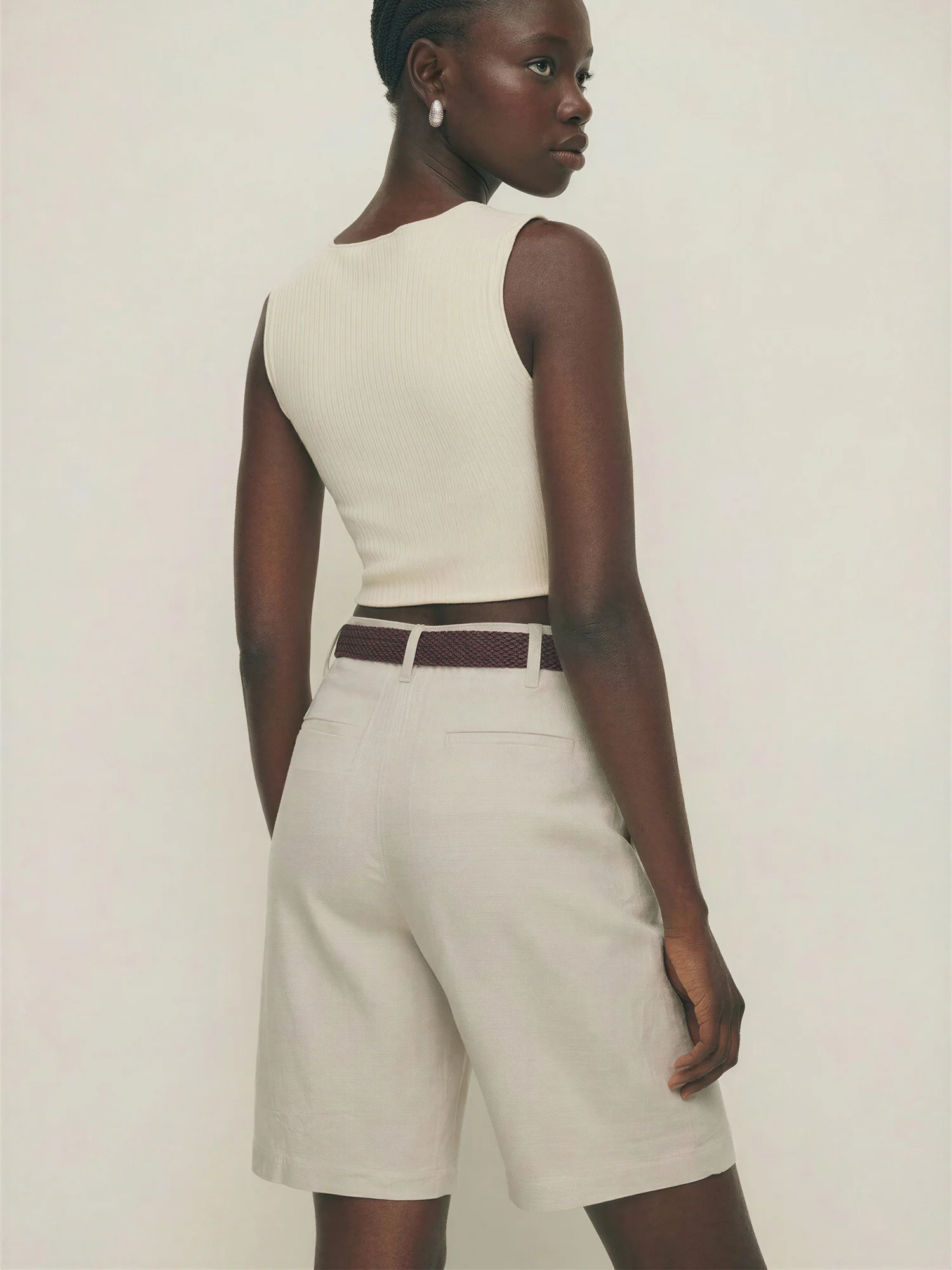 Belted Pleated Linen Blend Bermuda Shorts - Image 8
