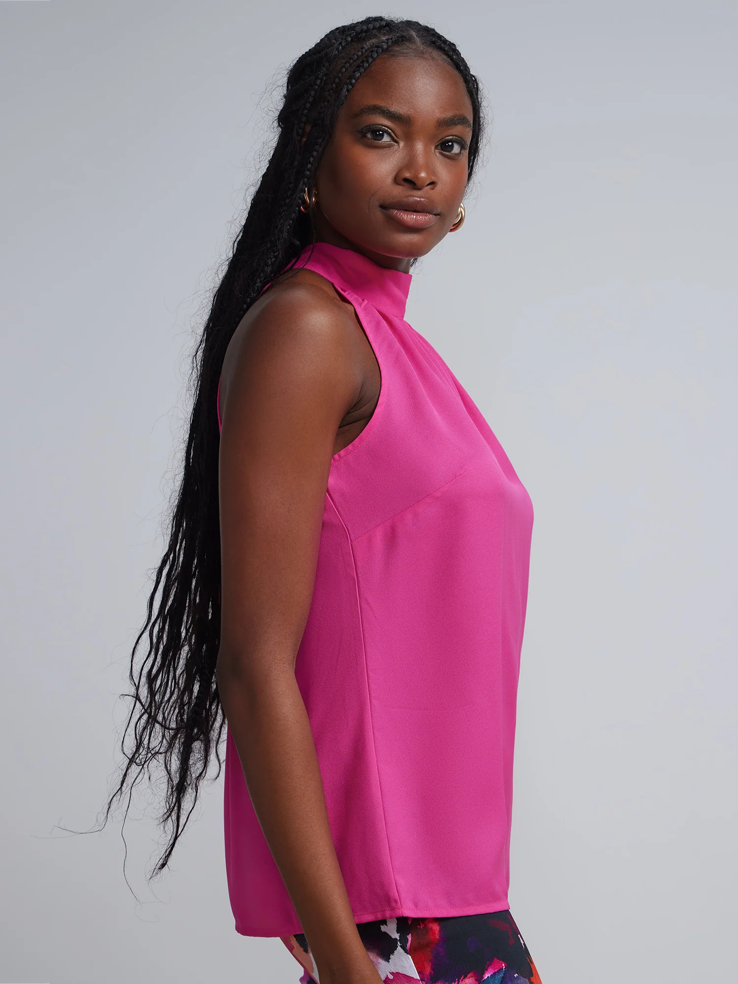 Bow-Back Halterneck Top - Image 15