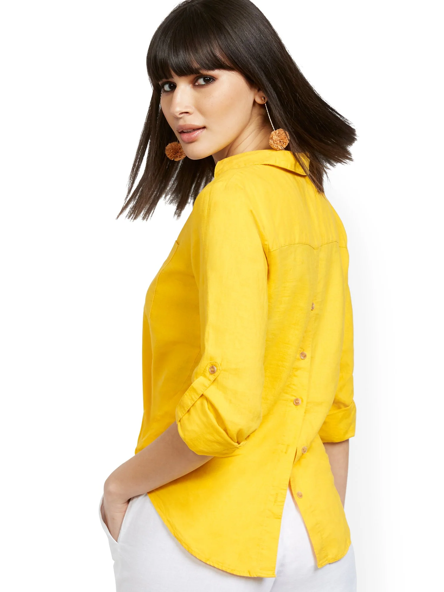 Button-Back Linen Shirt - Image 15