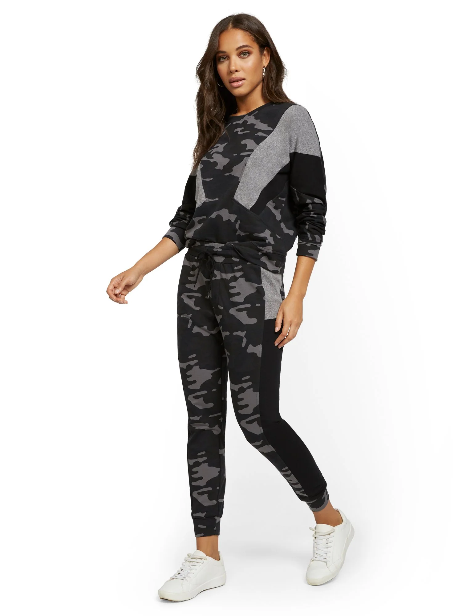 Camo-Print Colorblock Jogger Pant - Image 4
