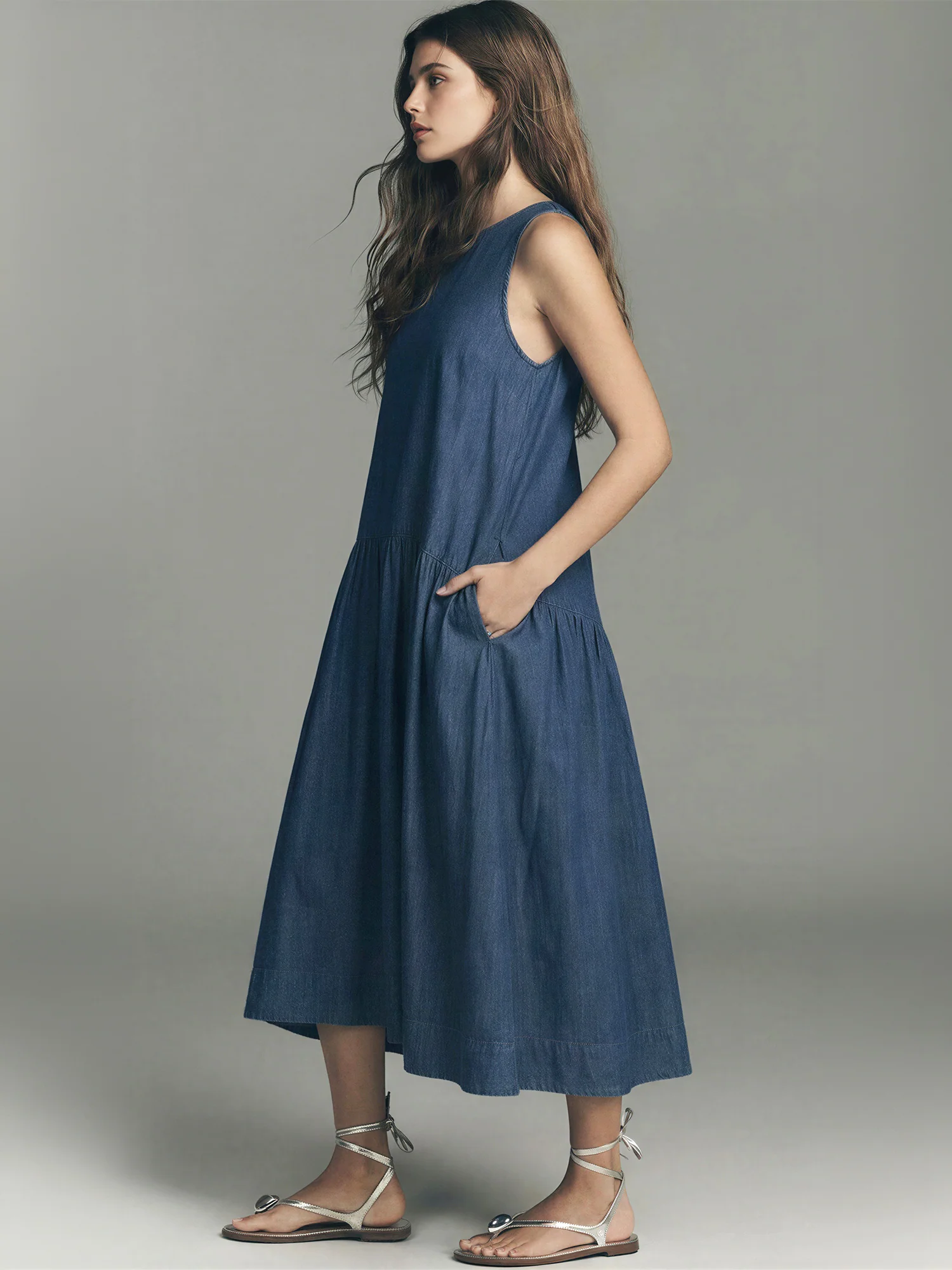 Chambray Denim Scoop Back And Tie Midi Dress - Image 3