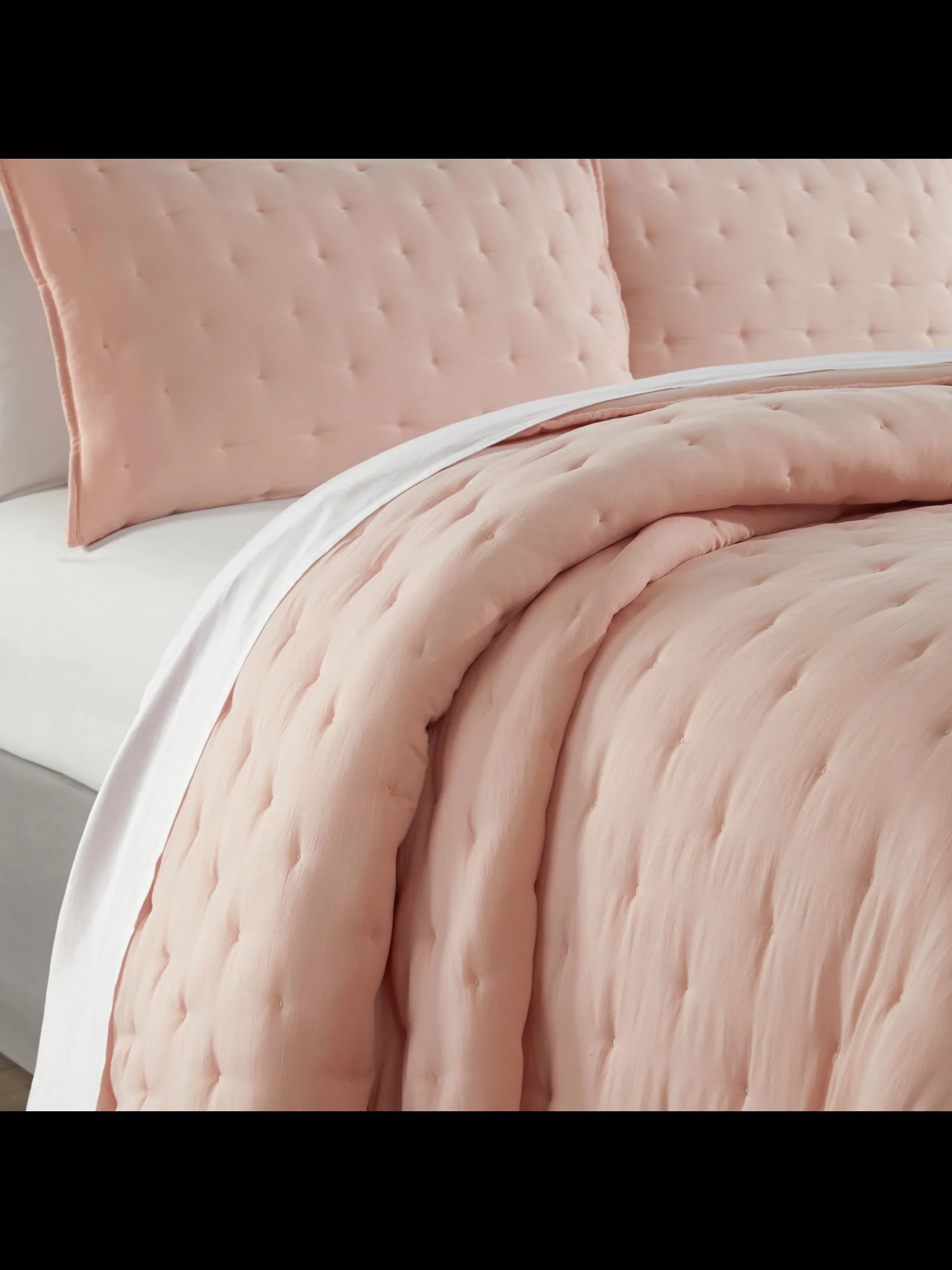 Chyle King-Size 3-Piece Quilt Set - NY&C x Chic Home - Image 16