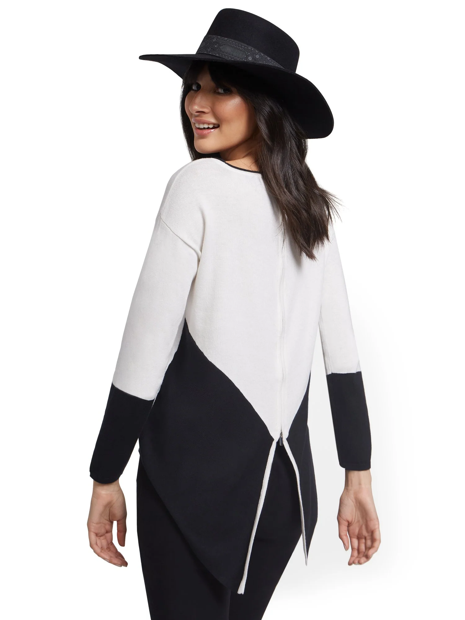 Colorblock Zip-Back Sweater - Image 14
