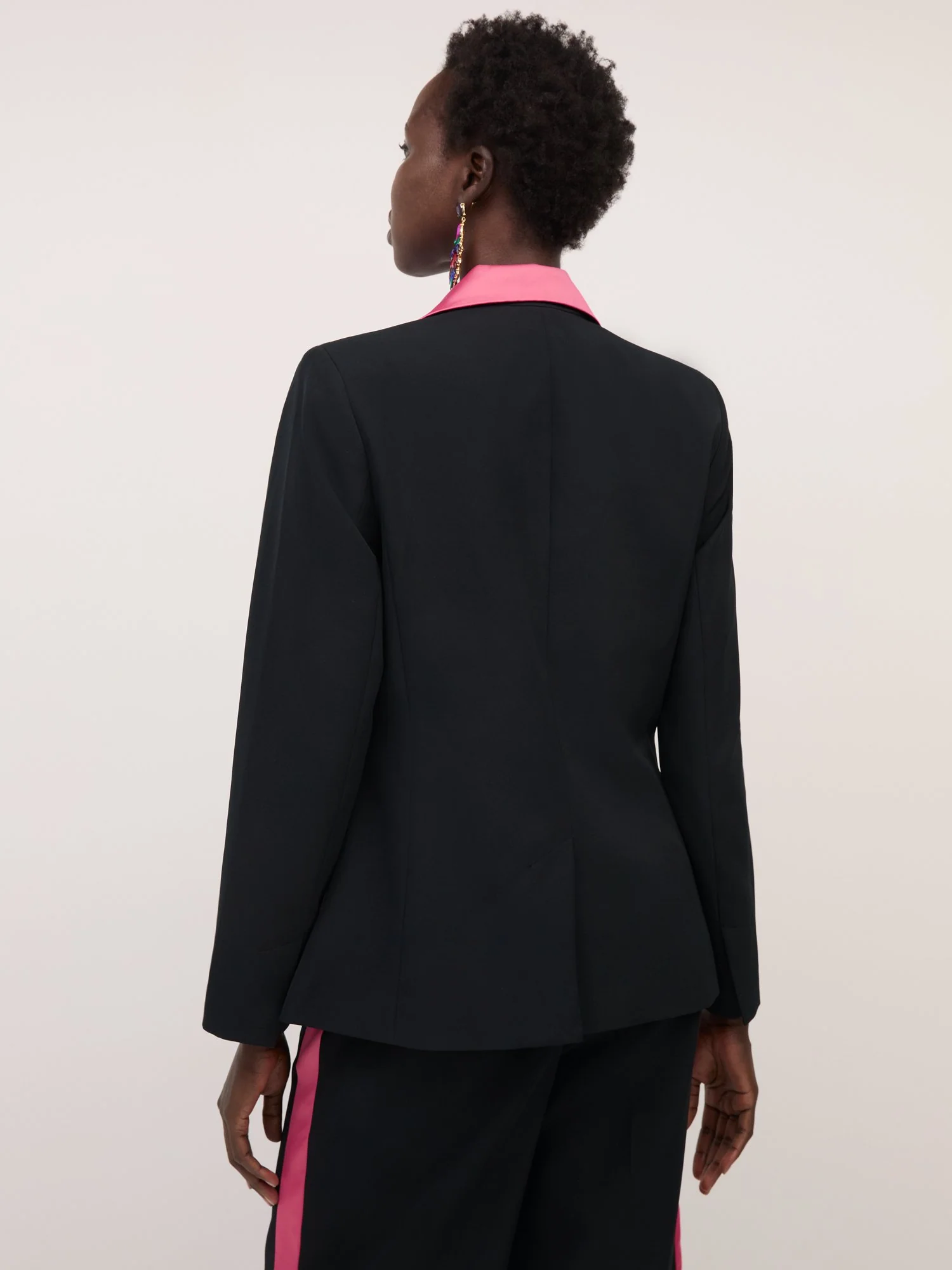 Contrast-Lapel Blazer - Image 3