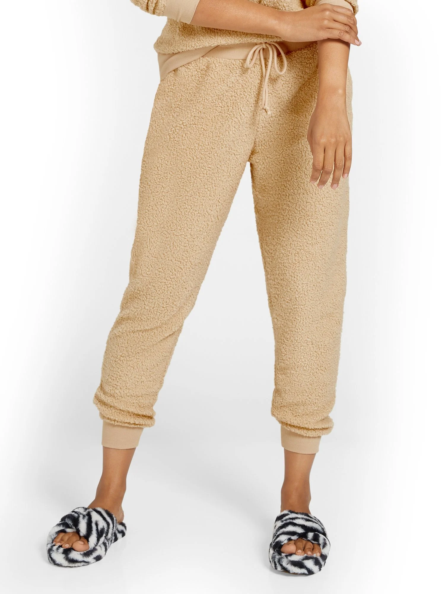 Cozy Teddy Jogger Pant - Image 7