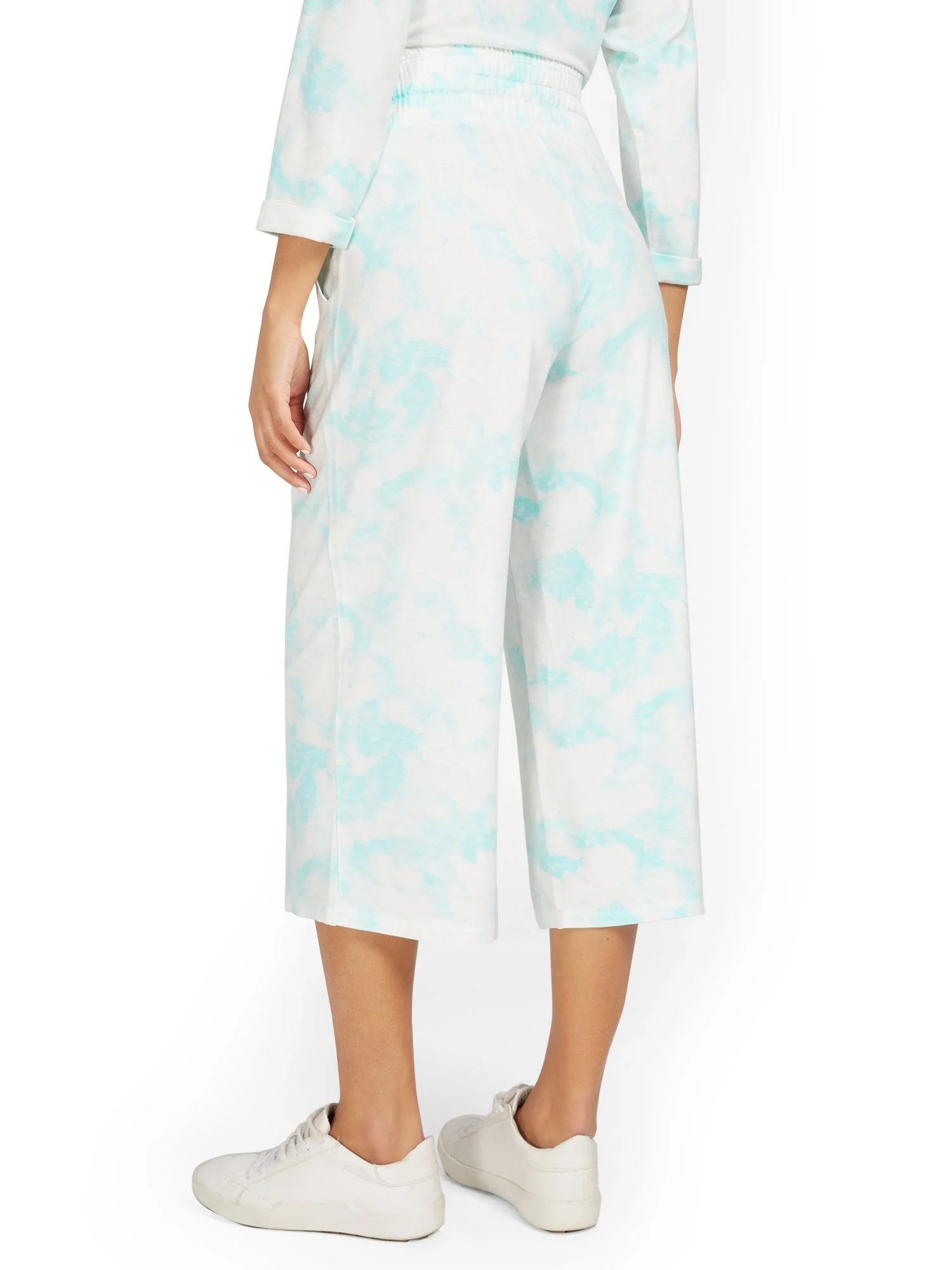 Dreamy French Terry Tie-Dye Wide-Leg Capri Pant - Image 3