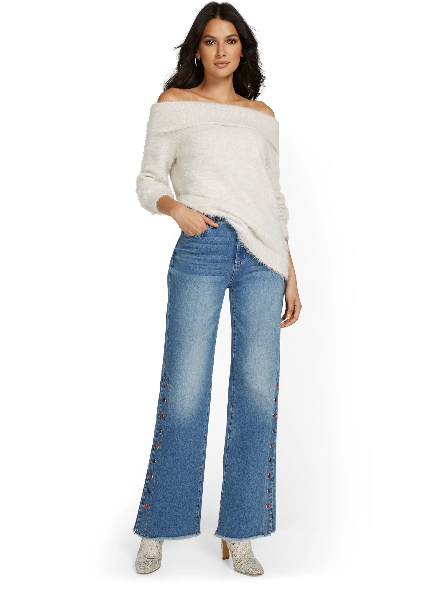 Embellished-Side Wide-Leg Jeans - Image 5