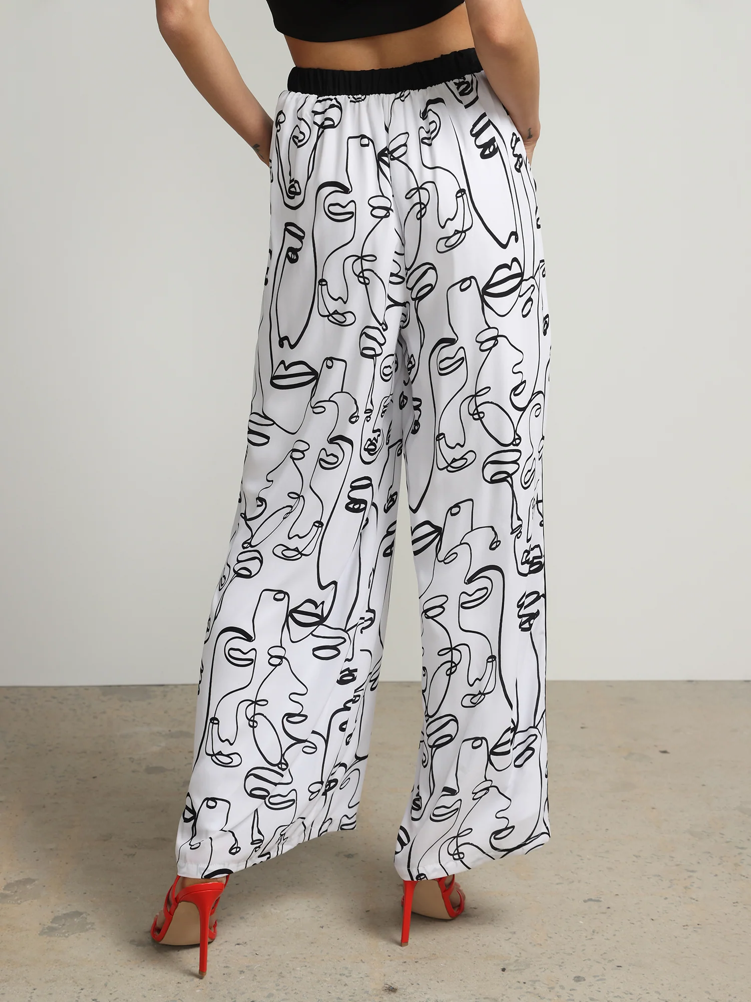Face-Print Palazzo Pant - Image 5