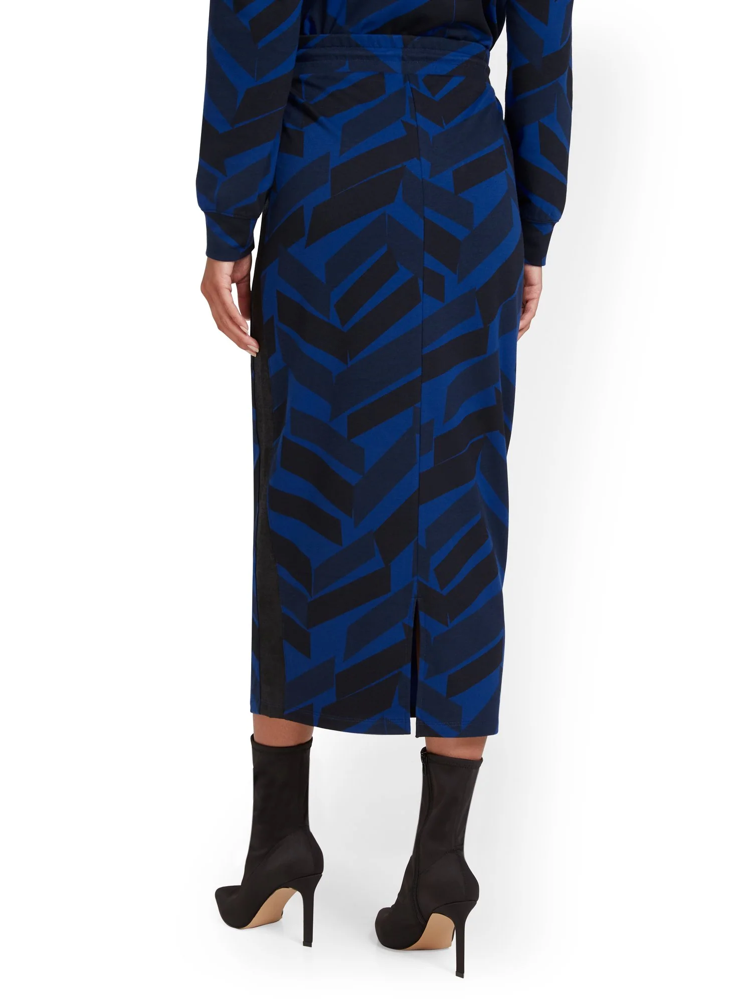 Faux-Leather Inset Geometric-Print Pencil Midi Skirt - Image 3