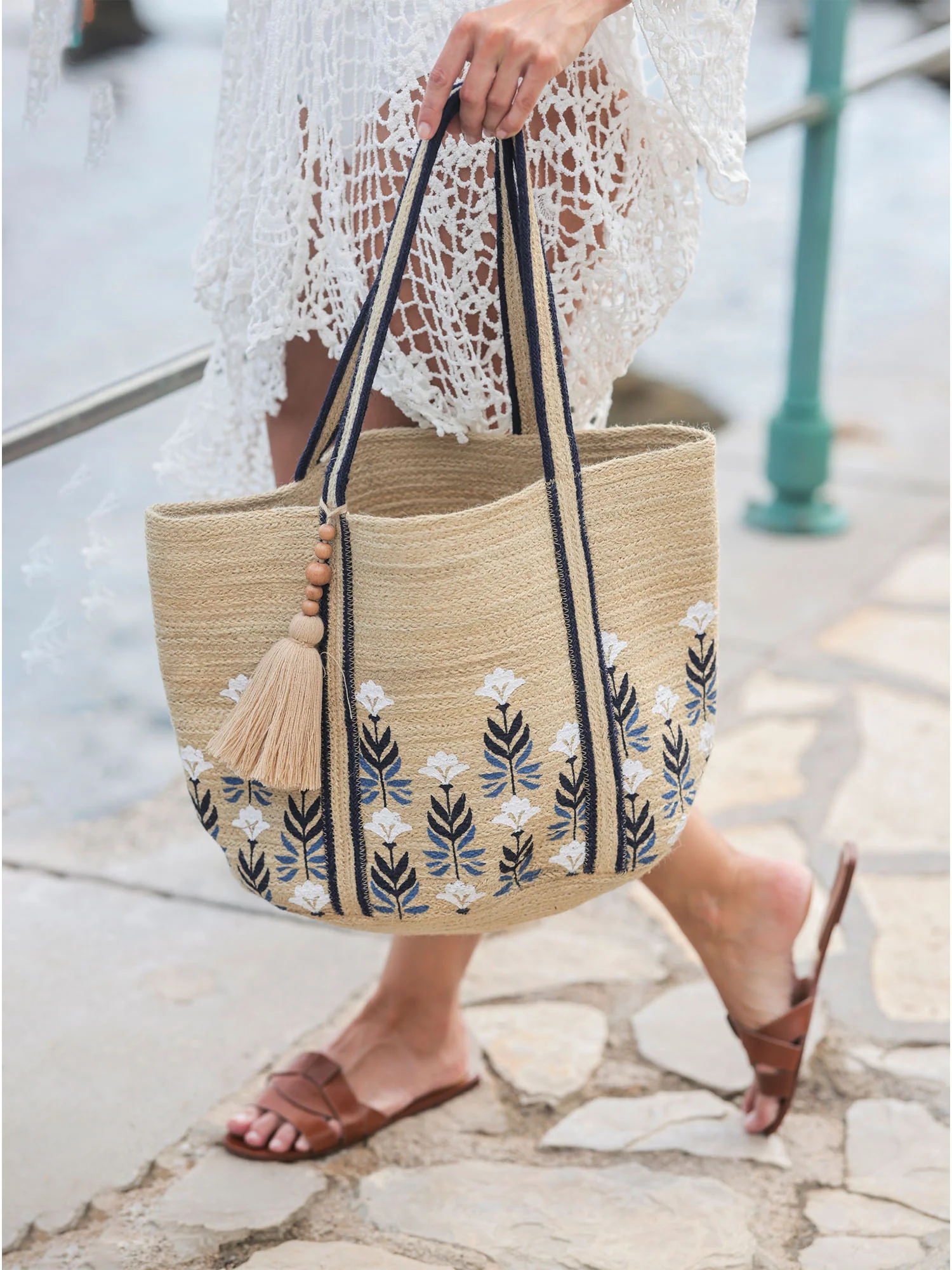 Shiraleah Fiorella Tote, Natural - Brands We Love - Image 3