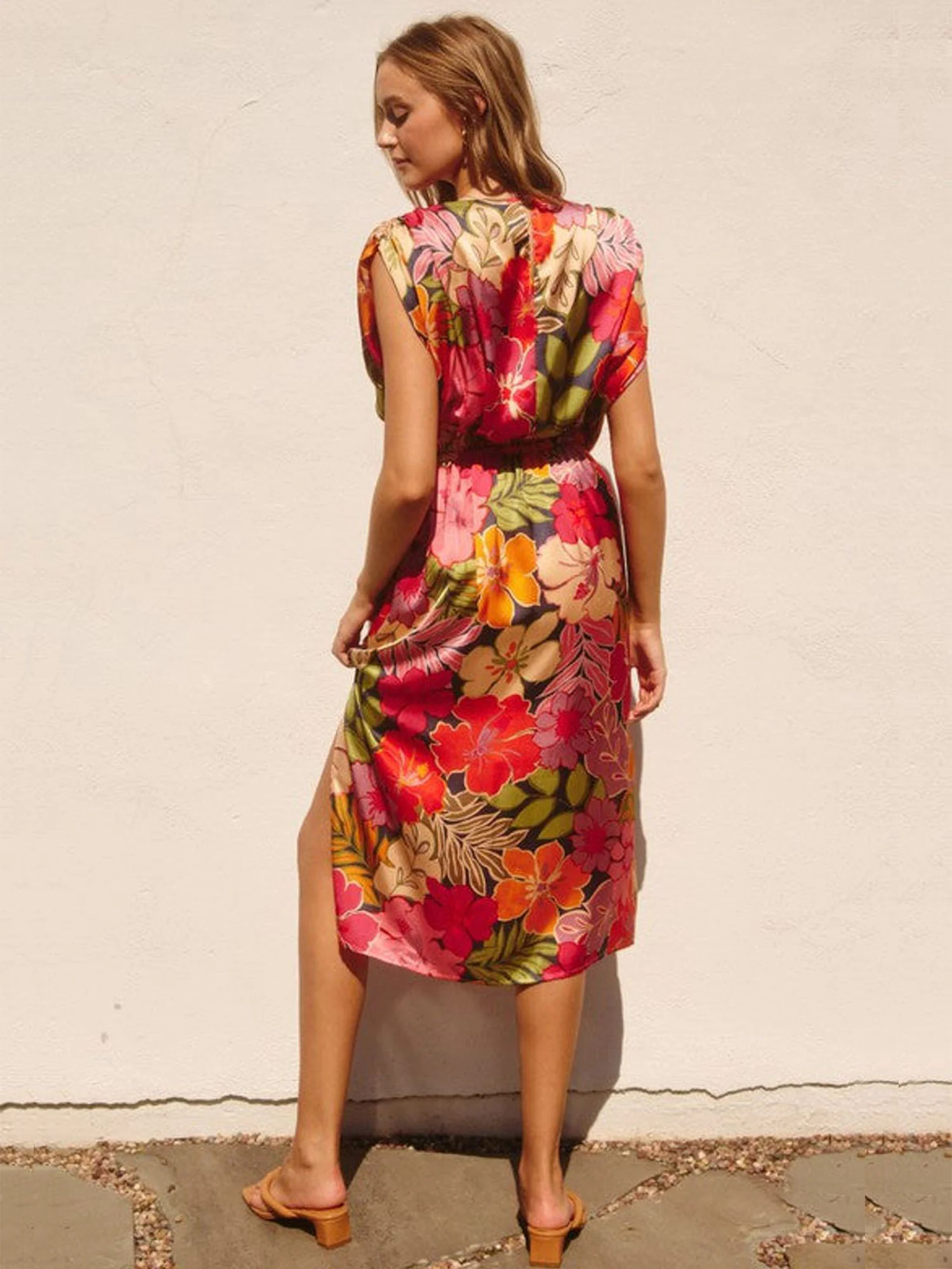 Dress Forum Floral Blouson Midi Dress - Brands We Love - Image 3