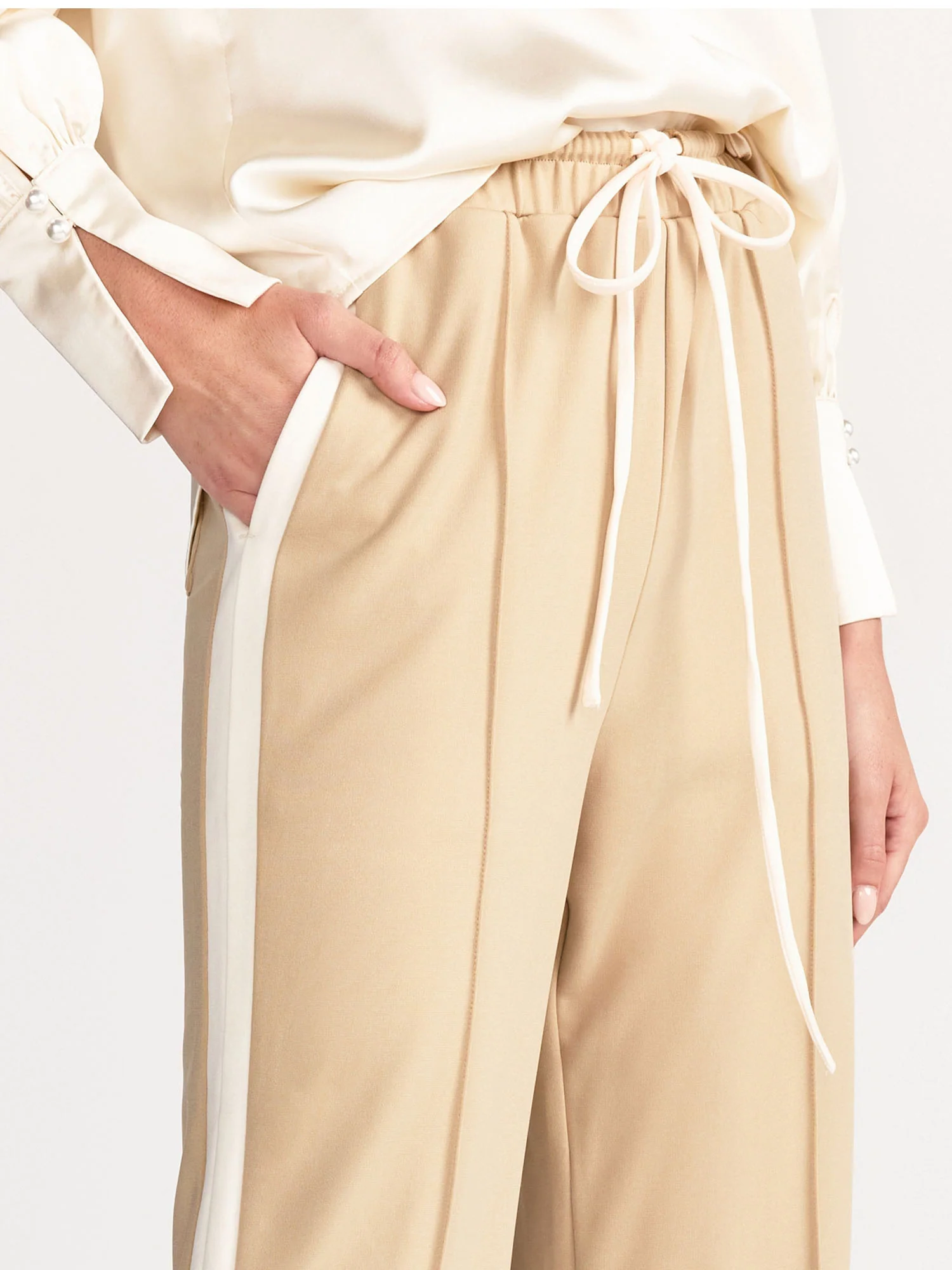 Front Seam Side Track Stripe Pant - Lena - Image 9