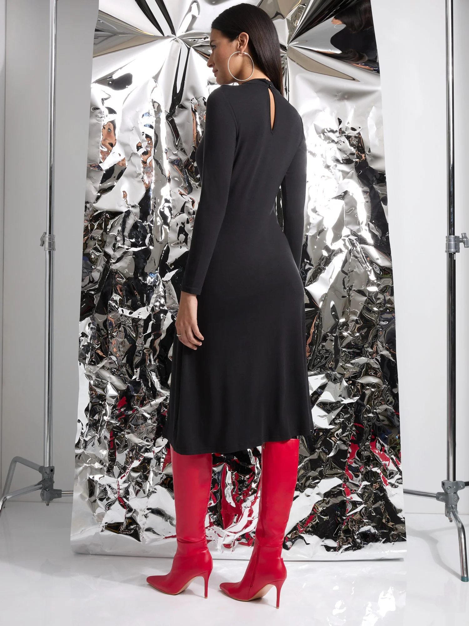 Front-Slit Mock-Neck Tunic Top - Image 3
