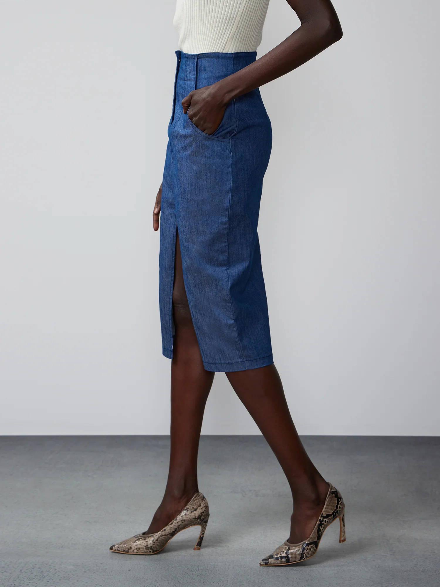 High Rise Front Slit Seamed Skirt - Image 2