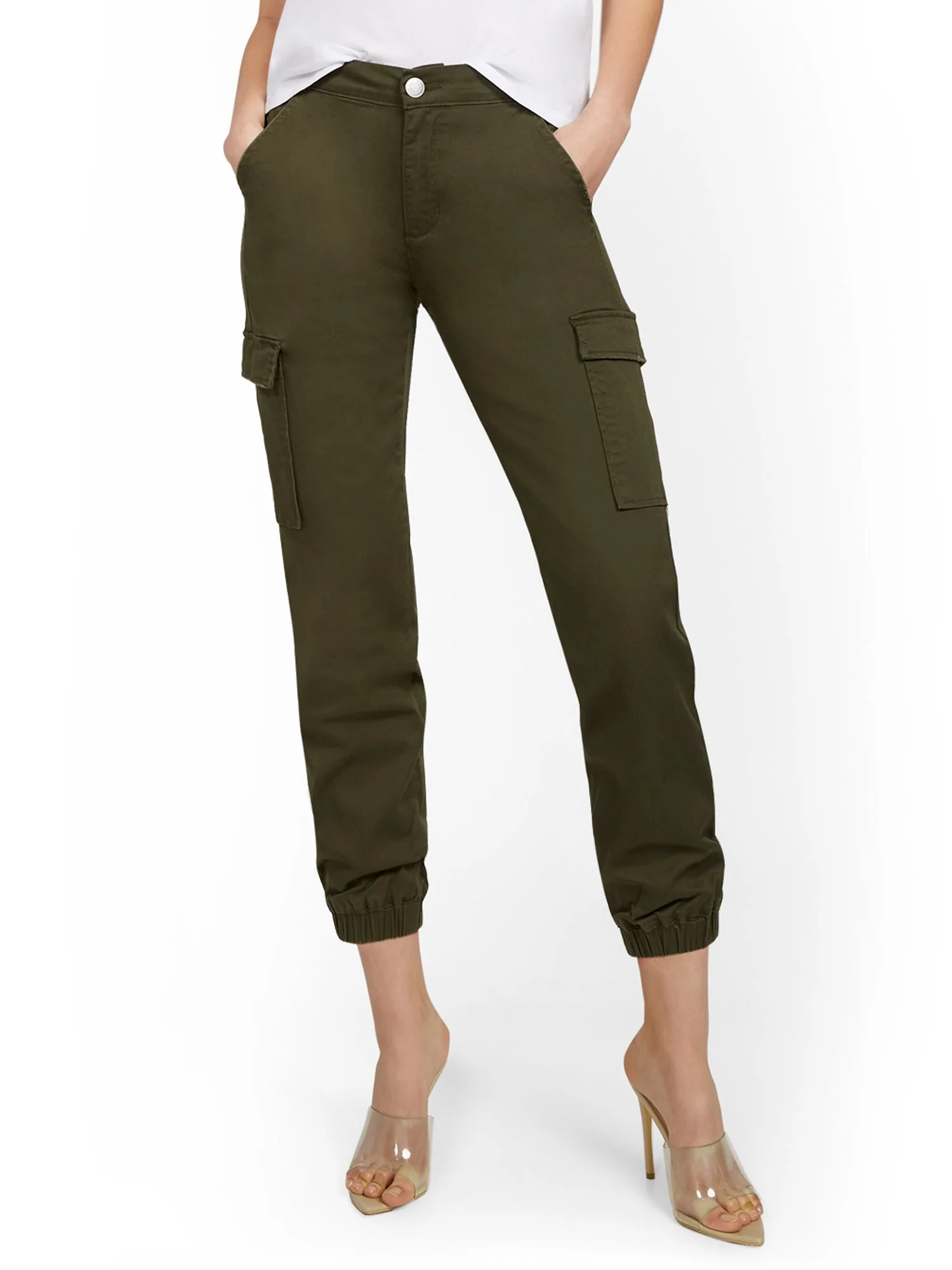 High-Waisted Cargo Jogger Pant - Image 6