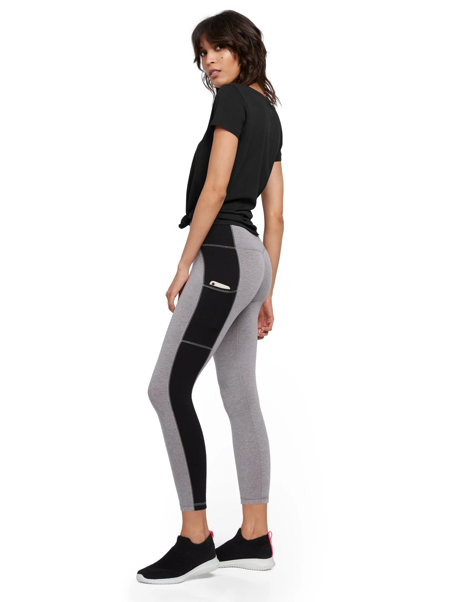 High-Waisted Colorblock Pocket Capri Legging - Image 4