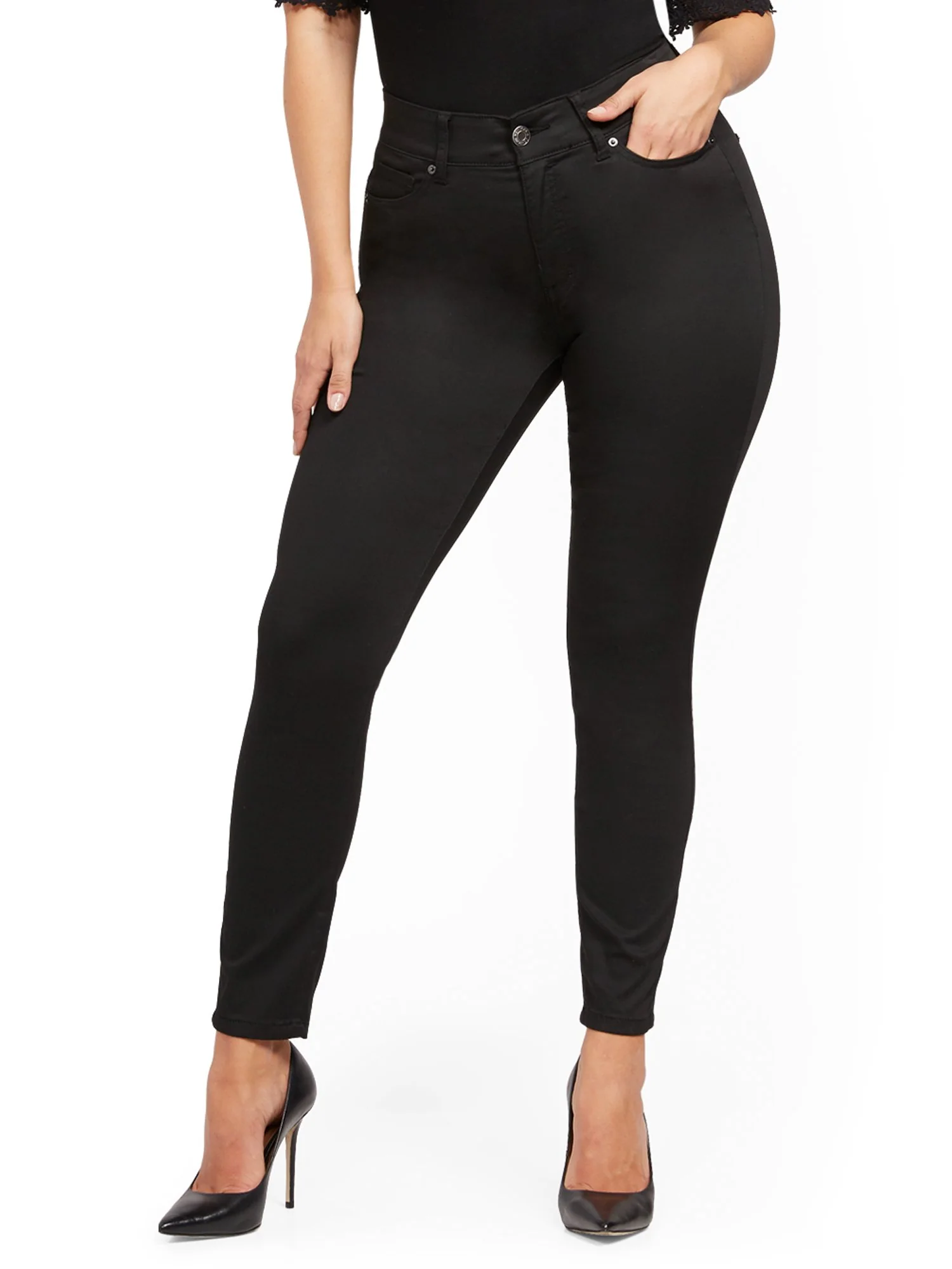 High-Waisted Curvy No-Gap Shaping Super-Skinny Jeans - Black - Image 9
