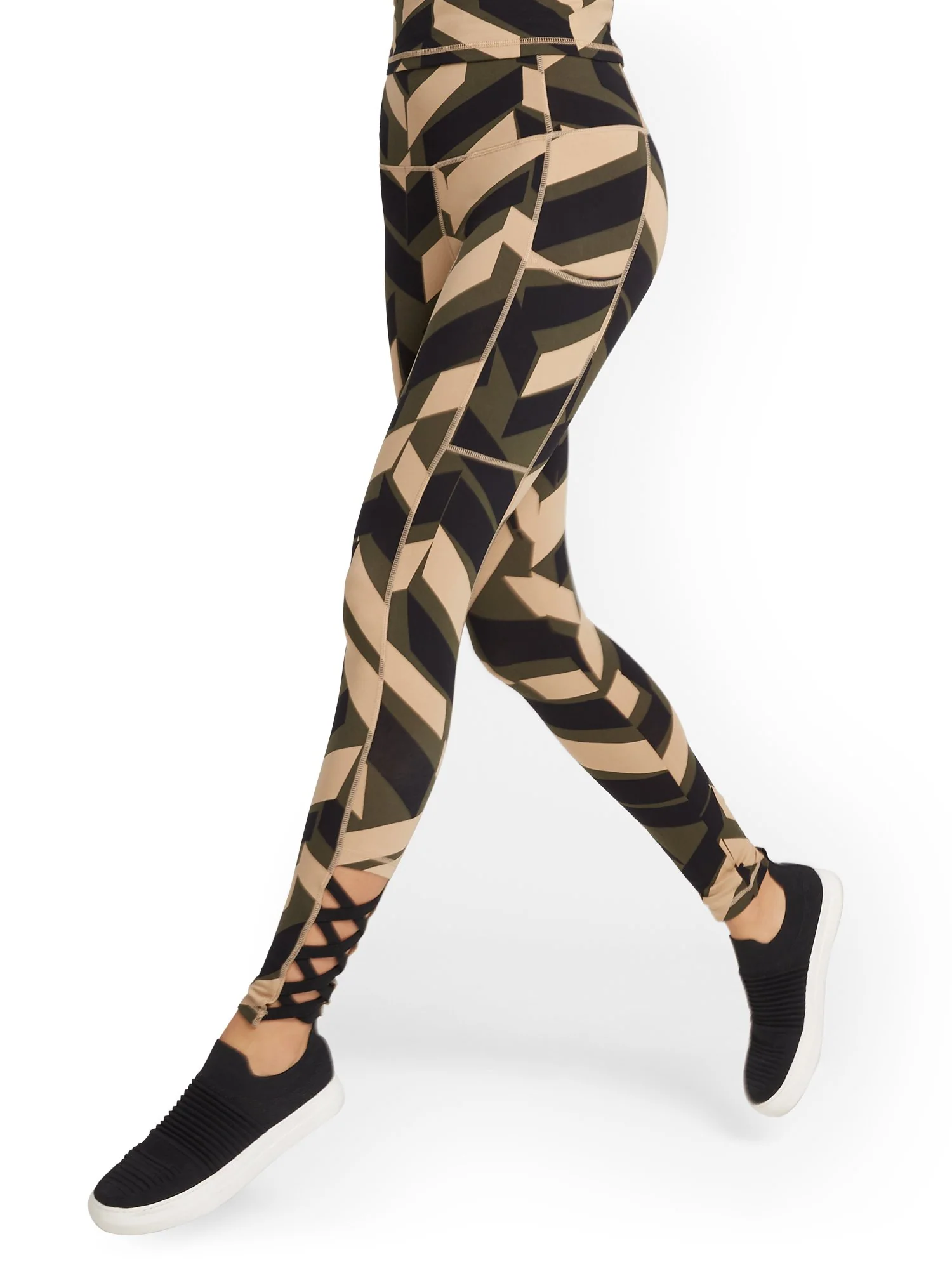 High-Waisted Geometric-Print Lace-Up Pocket Legging