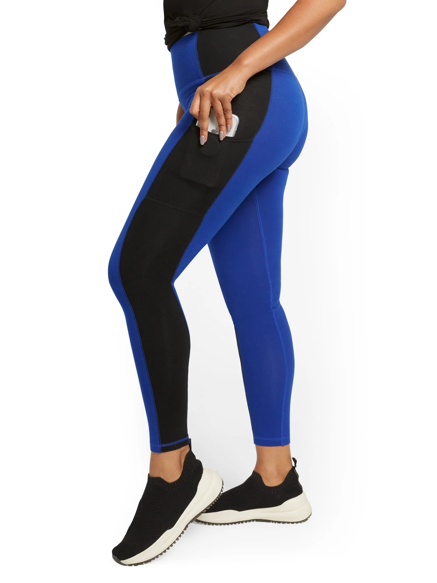 High-Waisted Pocket Legging - Image 2