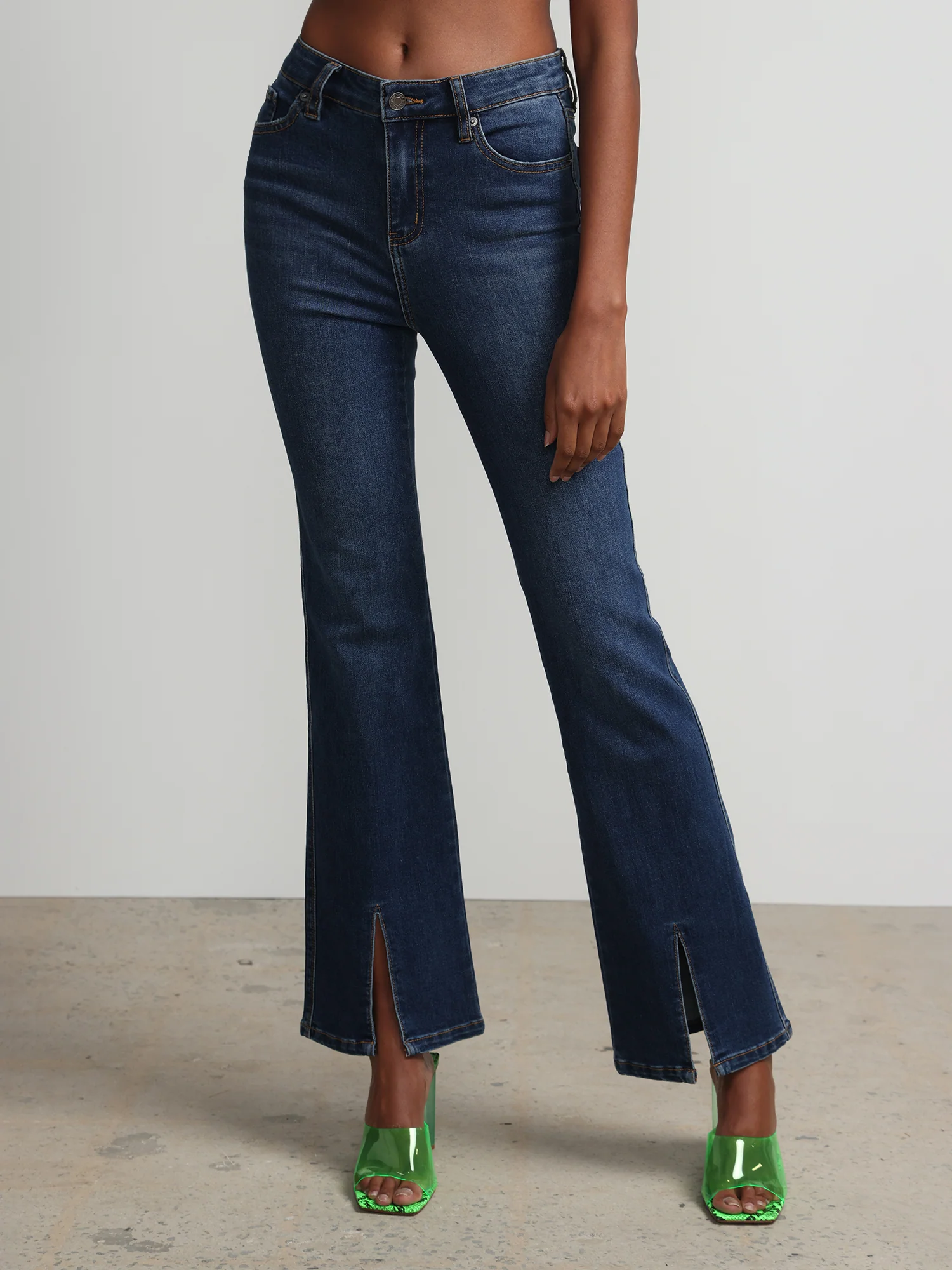High-Waisted Slit-Hem Bootcut Jeans - Medium Wash - Image 4