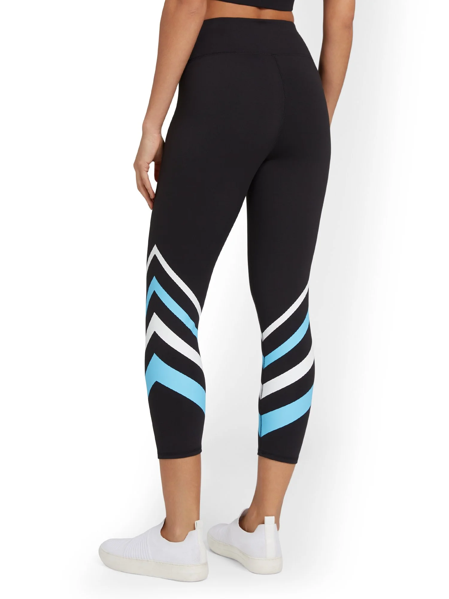 High-Waisted Stripe-Hem Capri Pocket Legging - City Contour - Image 3
