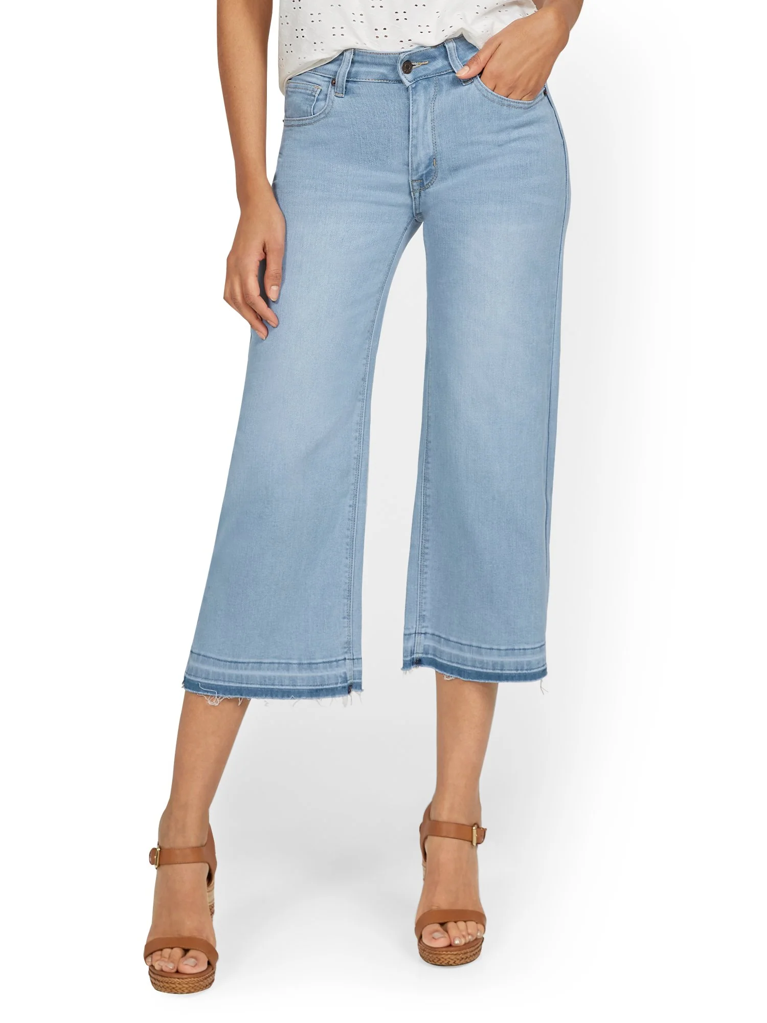 High-Waisted Wide-Leg Capri Jeans - Image 2