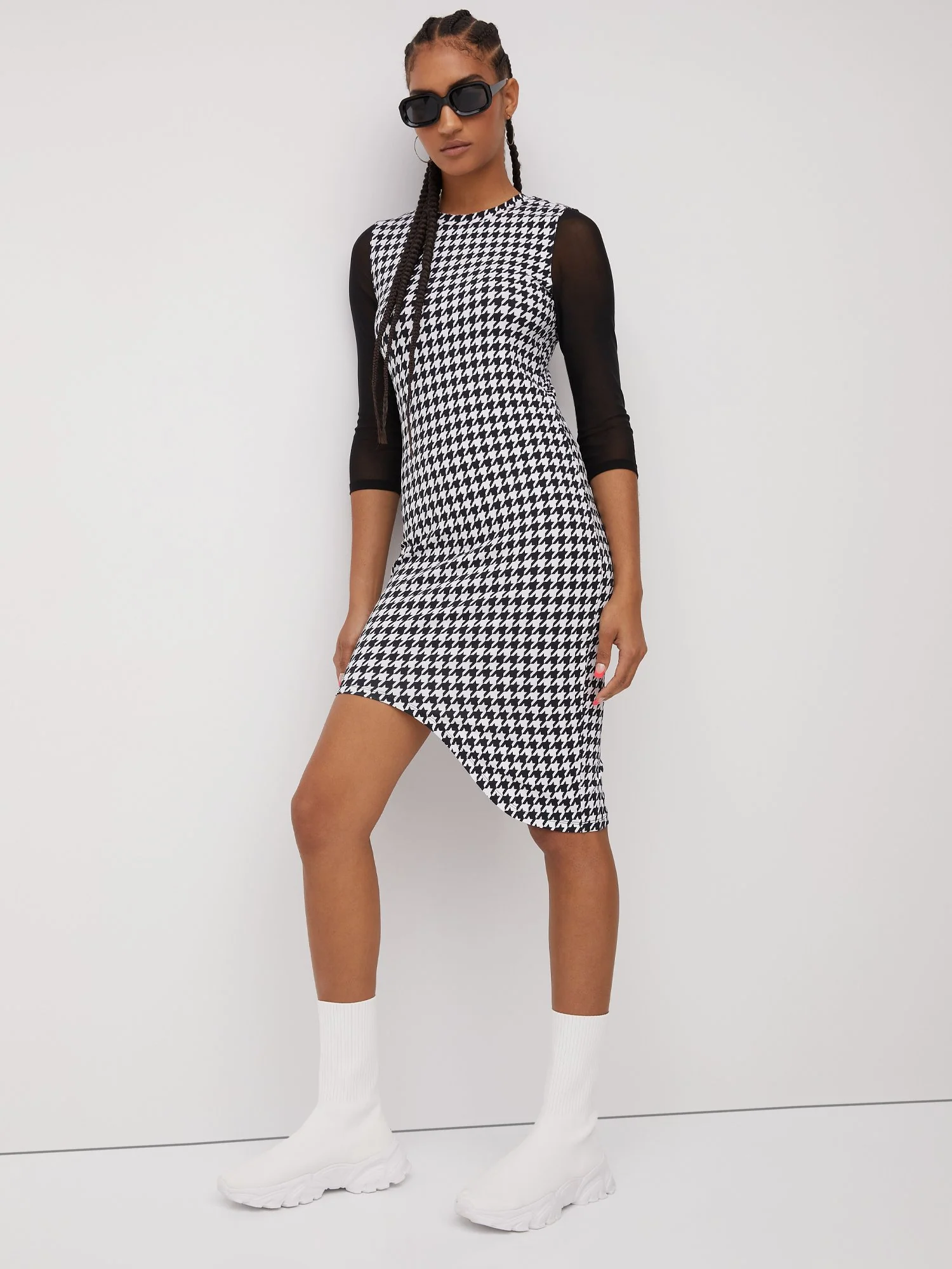 Houndstooth Asymmetric-Hem Shift Dress - Image 2