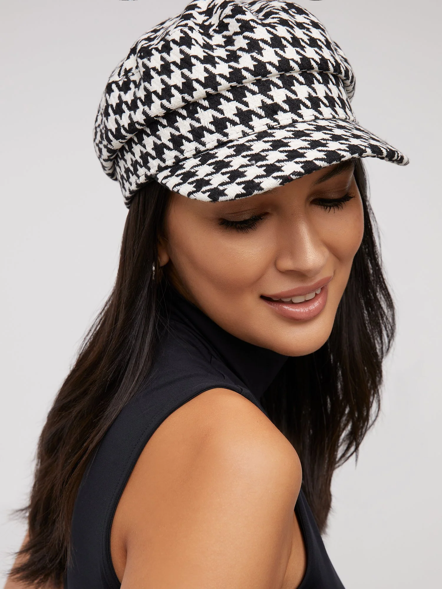Houndstooth Cabbie Hat - Image 2