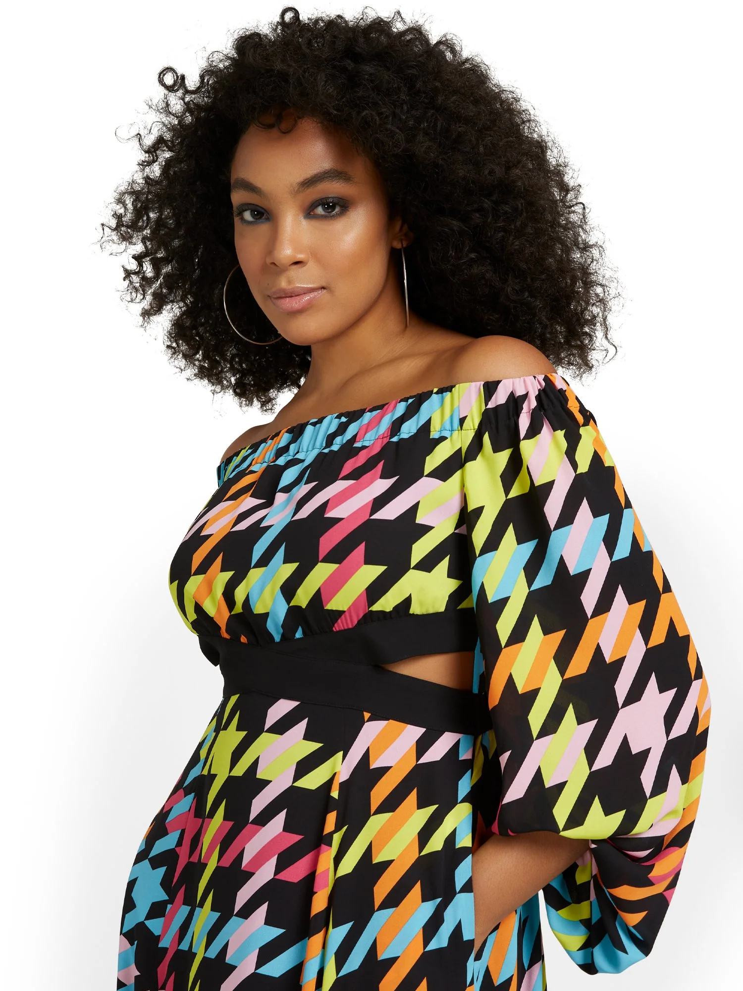 Houndstooth Off-The-Shoulder Cut-Out Maxi Dress - Image 4