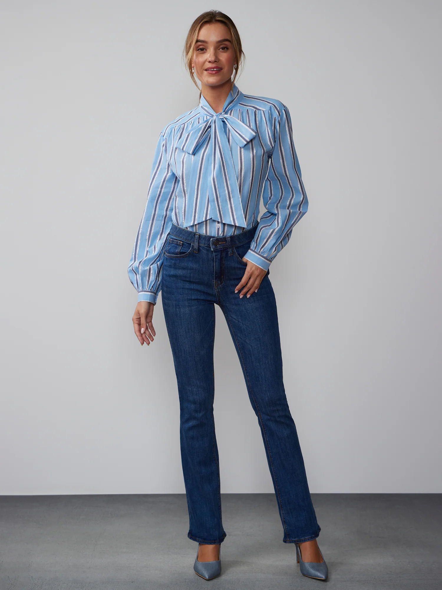 Petite Essential High Rise Bootcut Jeans