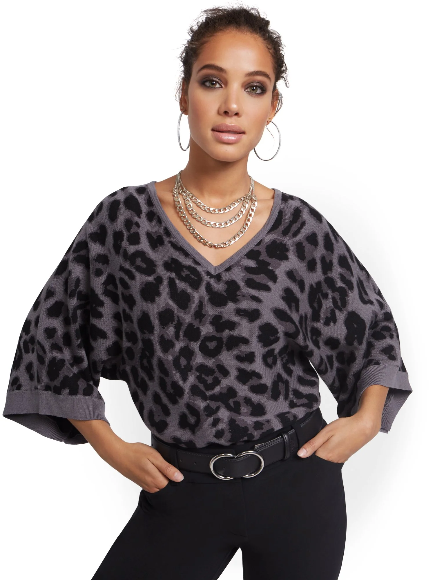 Leopard-Print Kimono Sleeve V-Neck Sweater - Image 5