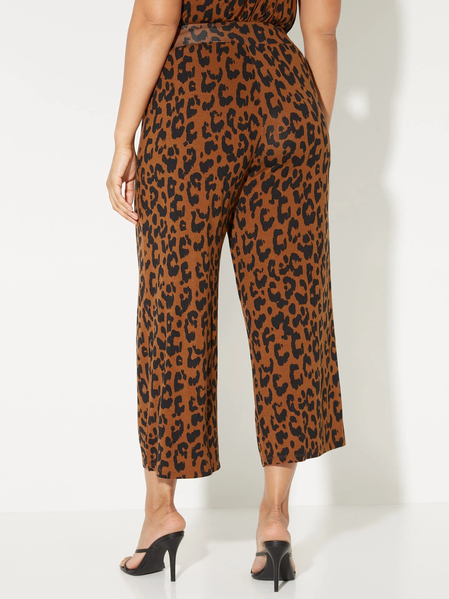 Leopard-Print Wide-Leg Capri Pant - NY&C Style System - Image 3