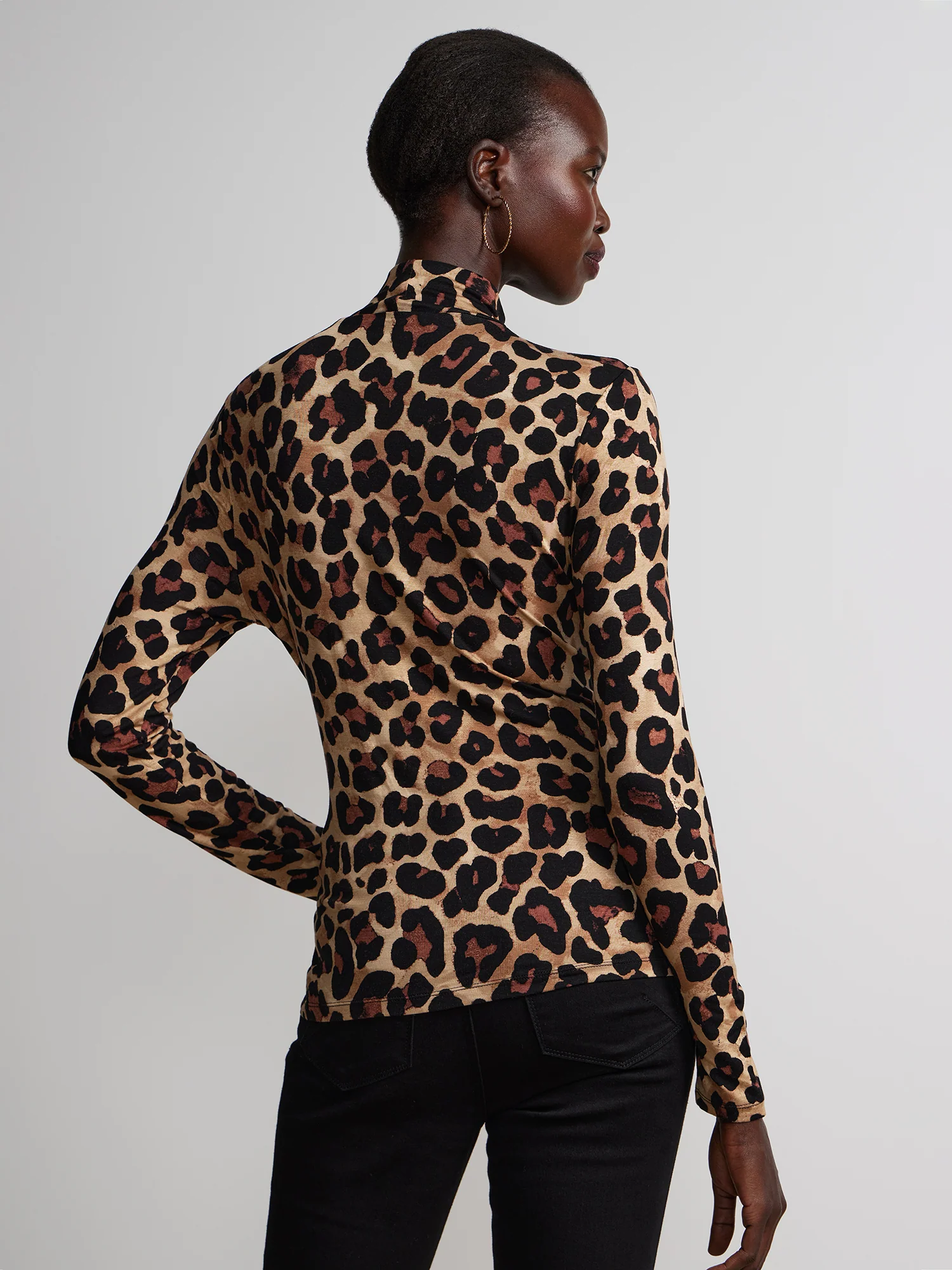 Long Sleeve Leopard Print Top - Image 3
