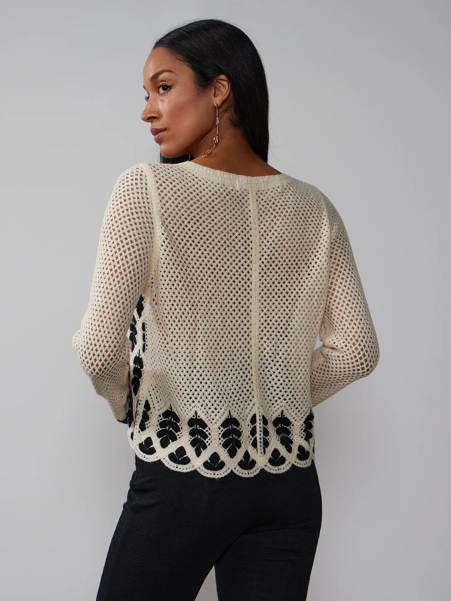 Long Sleeve Contrast Crochet Pullover - Image 3