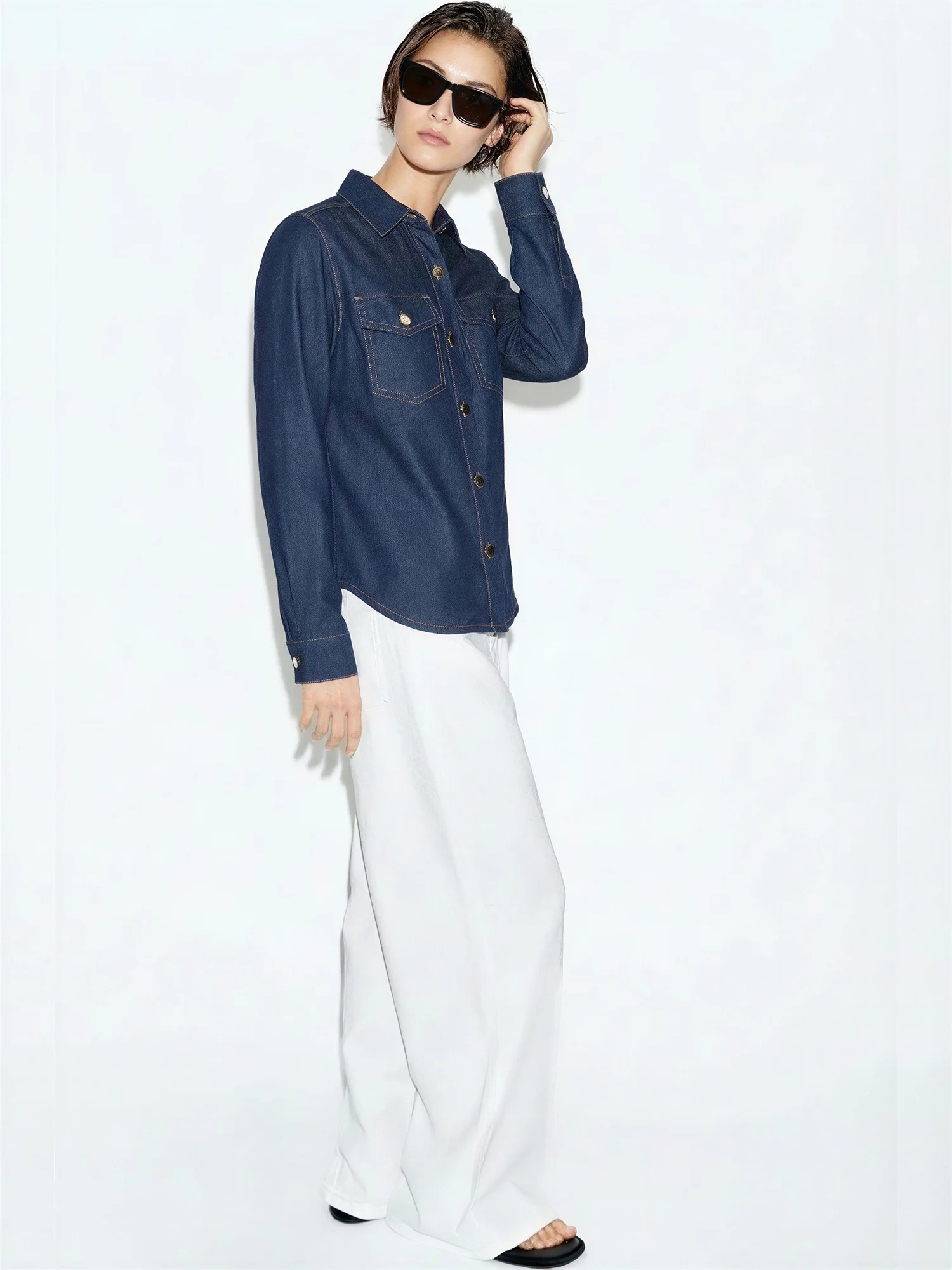 Long Sleeves Two Pocket Stretch Denim Shirt - Image 2