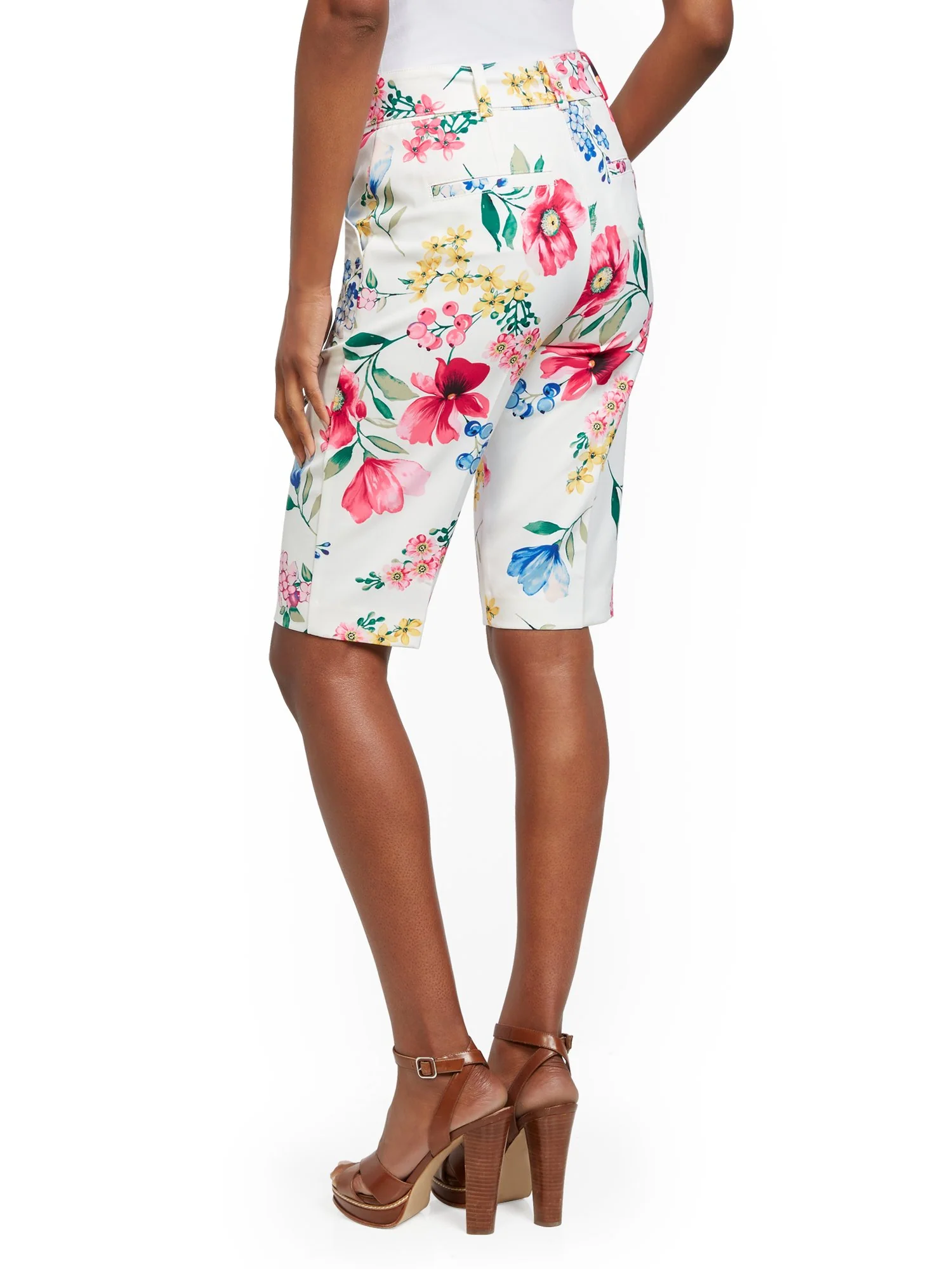 Madie Floral Bermuda Short - 7th Avenue - Image 3