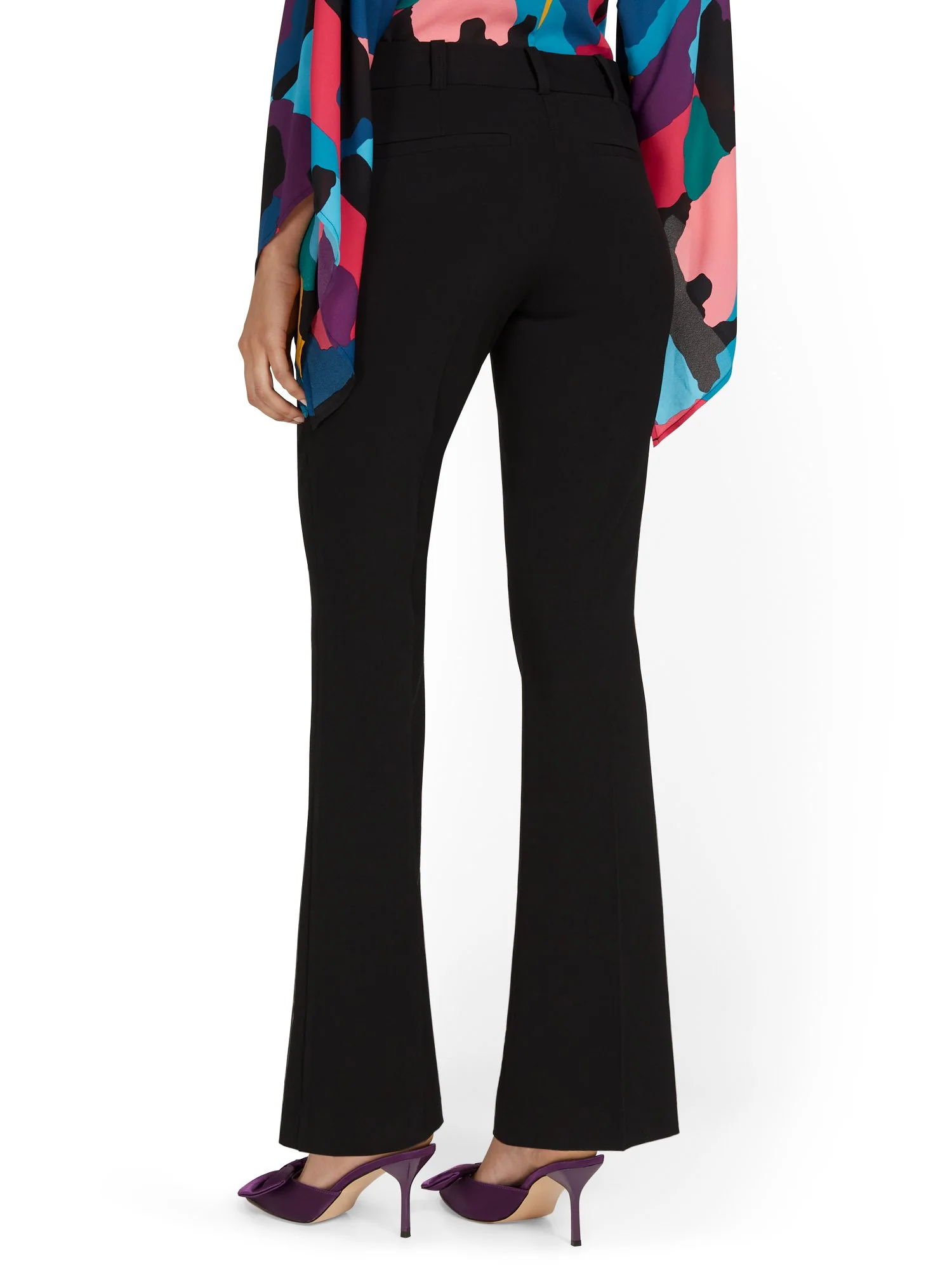 Mid-Rise Modern Fit Bootcut Pant - Essential Stretch - Image 3
