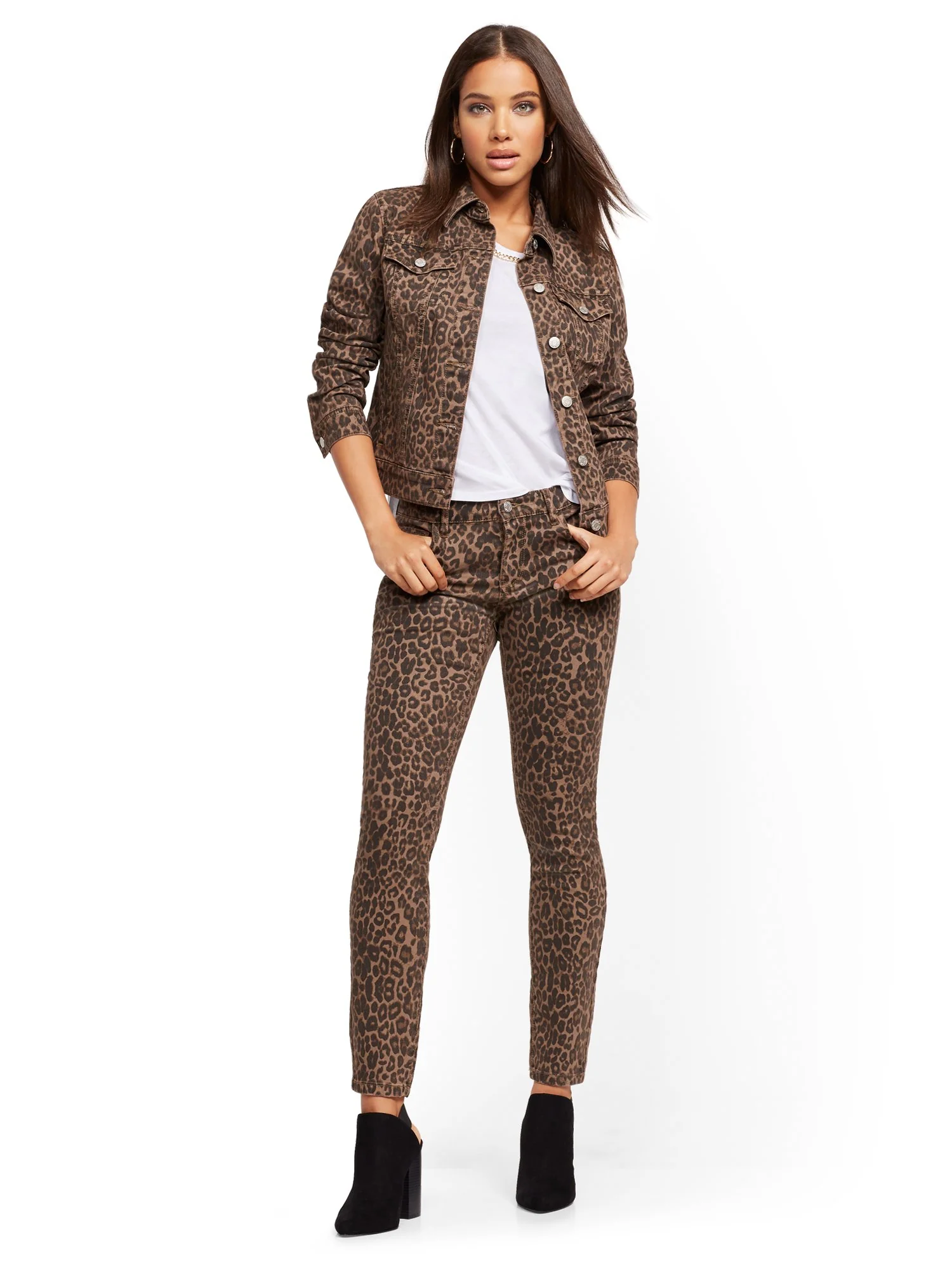 Mid-Rise Super-Skinny Jeans - Cheetah Print - Image 4
