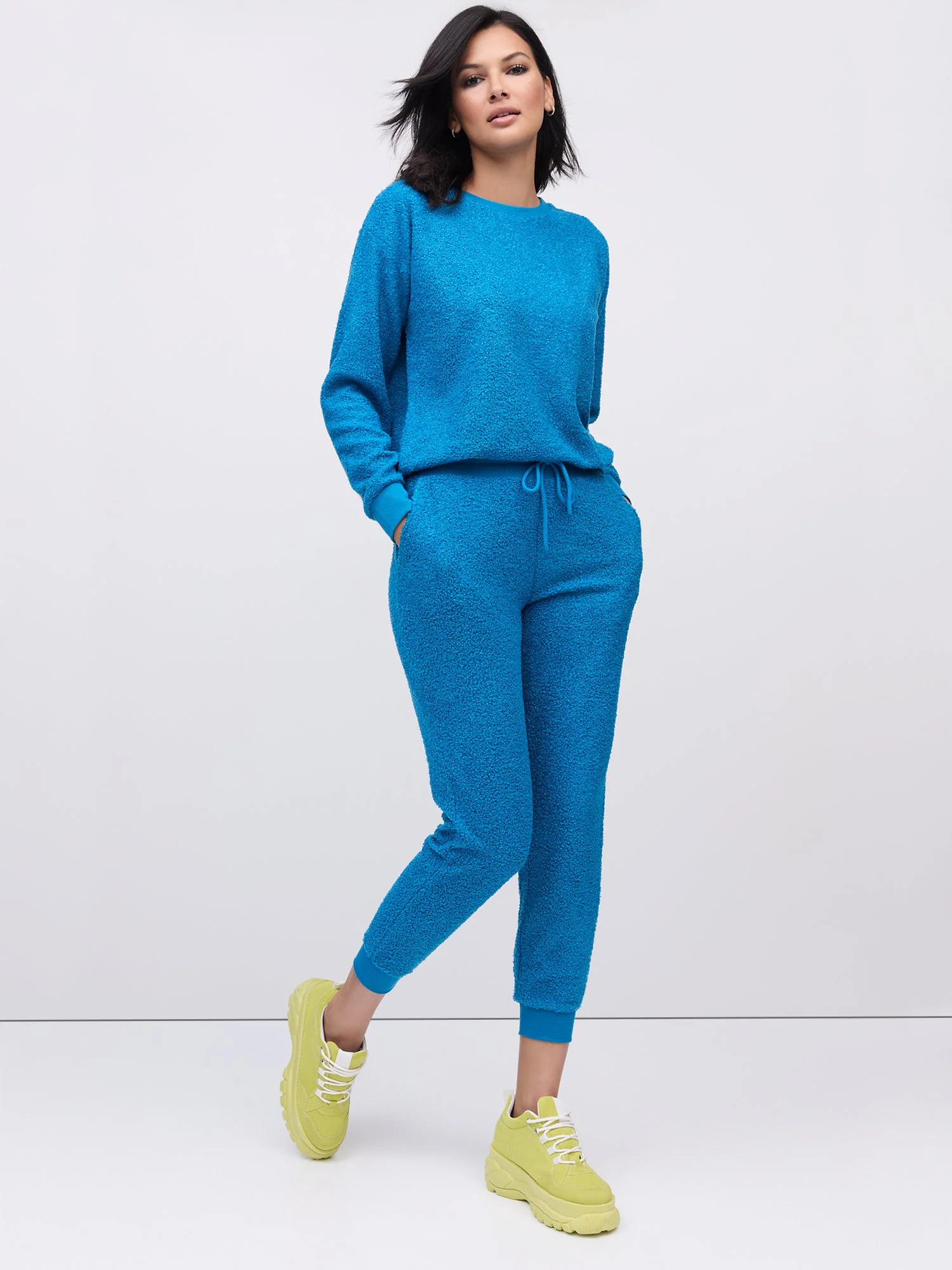 Mid-Rise Teddy Jogger Pant - Image 5