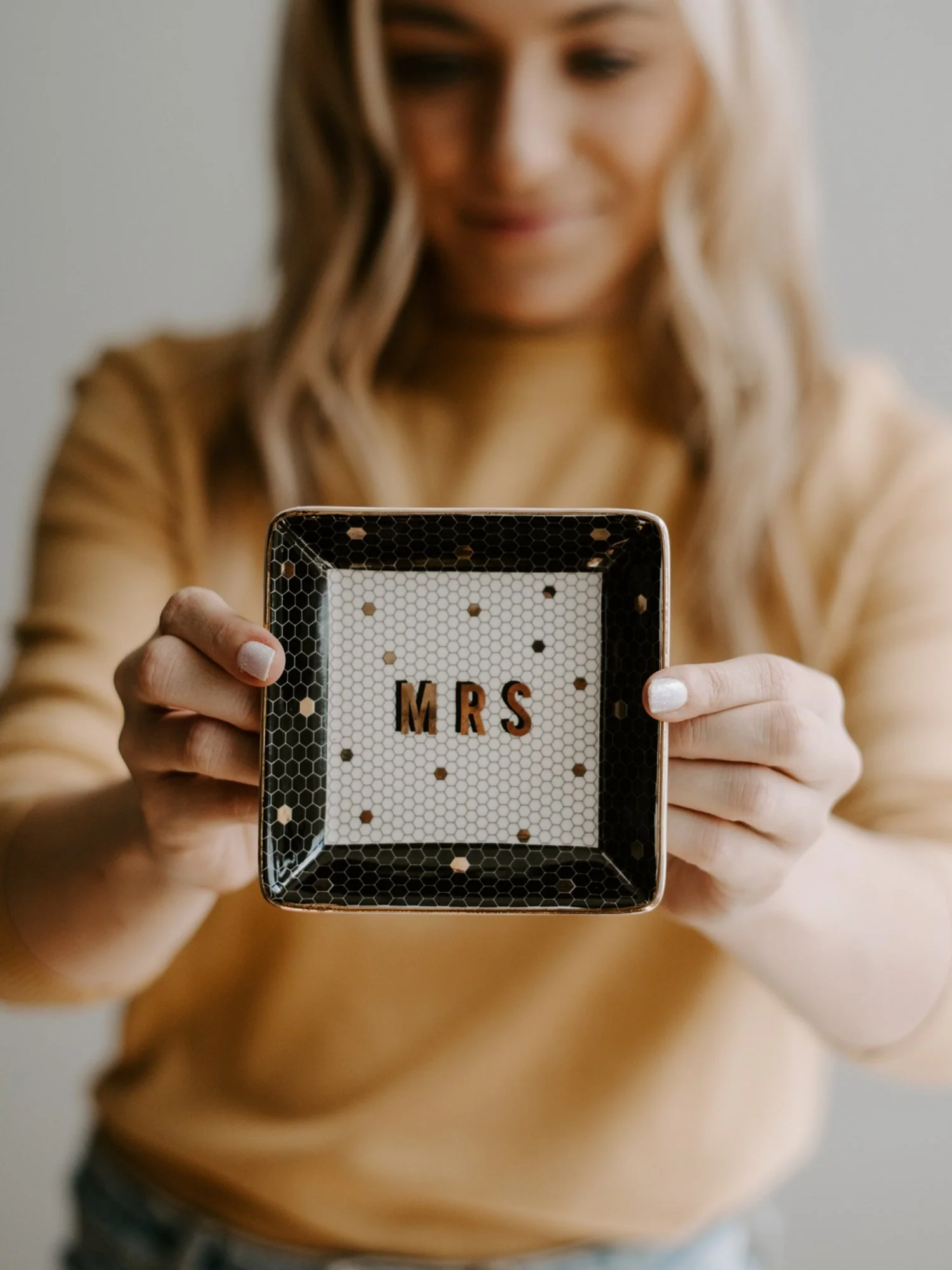 Sweet Water Decor Mrs Tray - Brands We Love - Image 2
