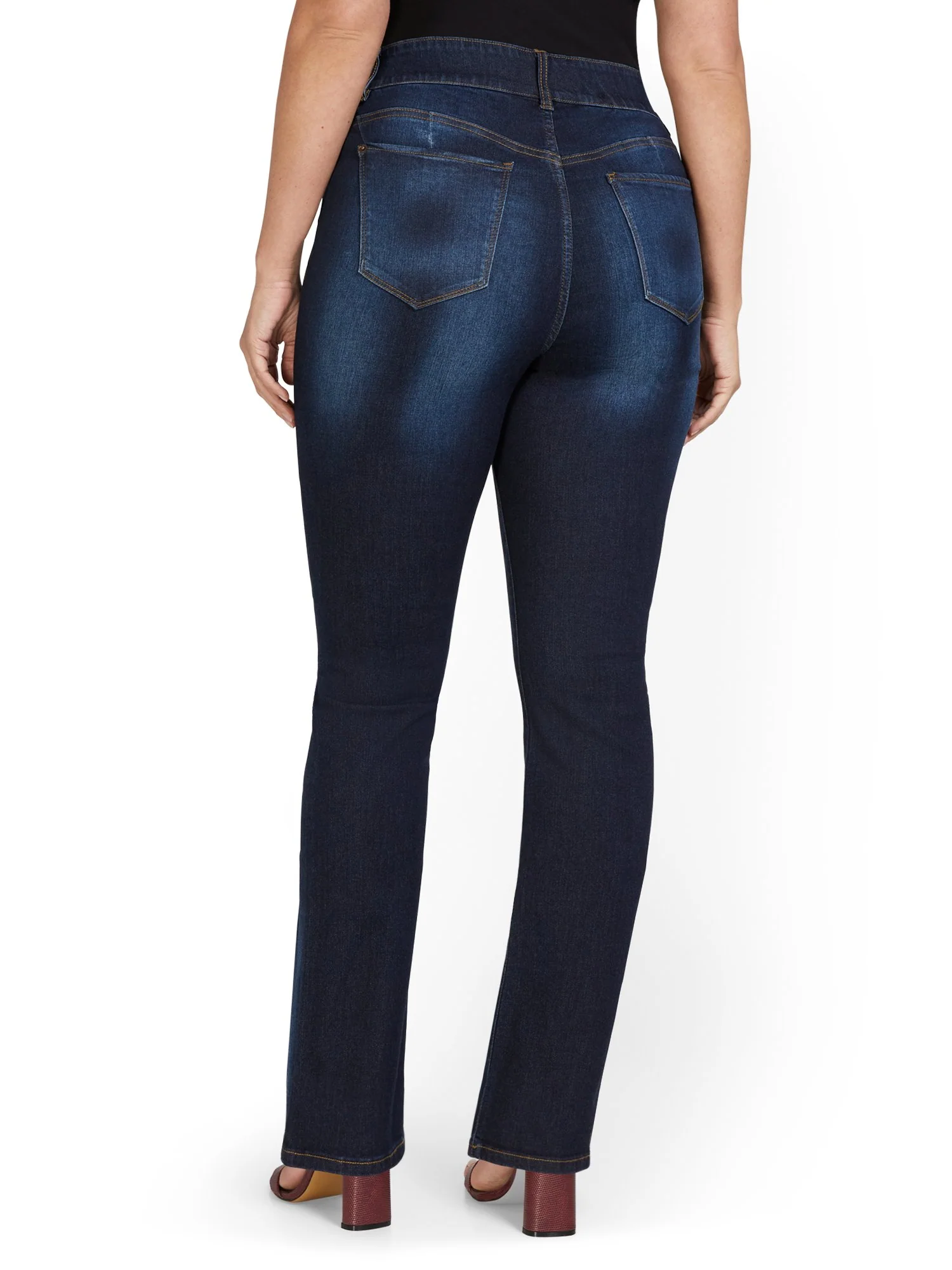 Mya Curvy High-Waisted Bootcut Jeans - Dark Wash - Image 3