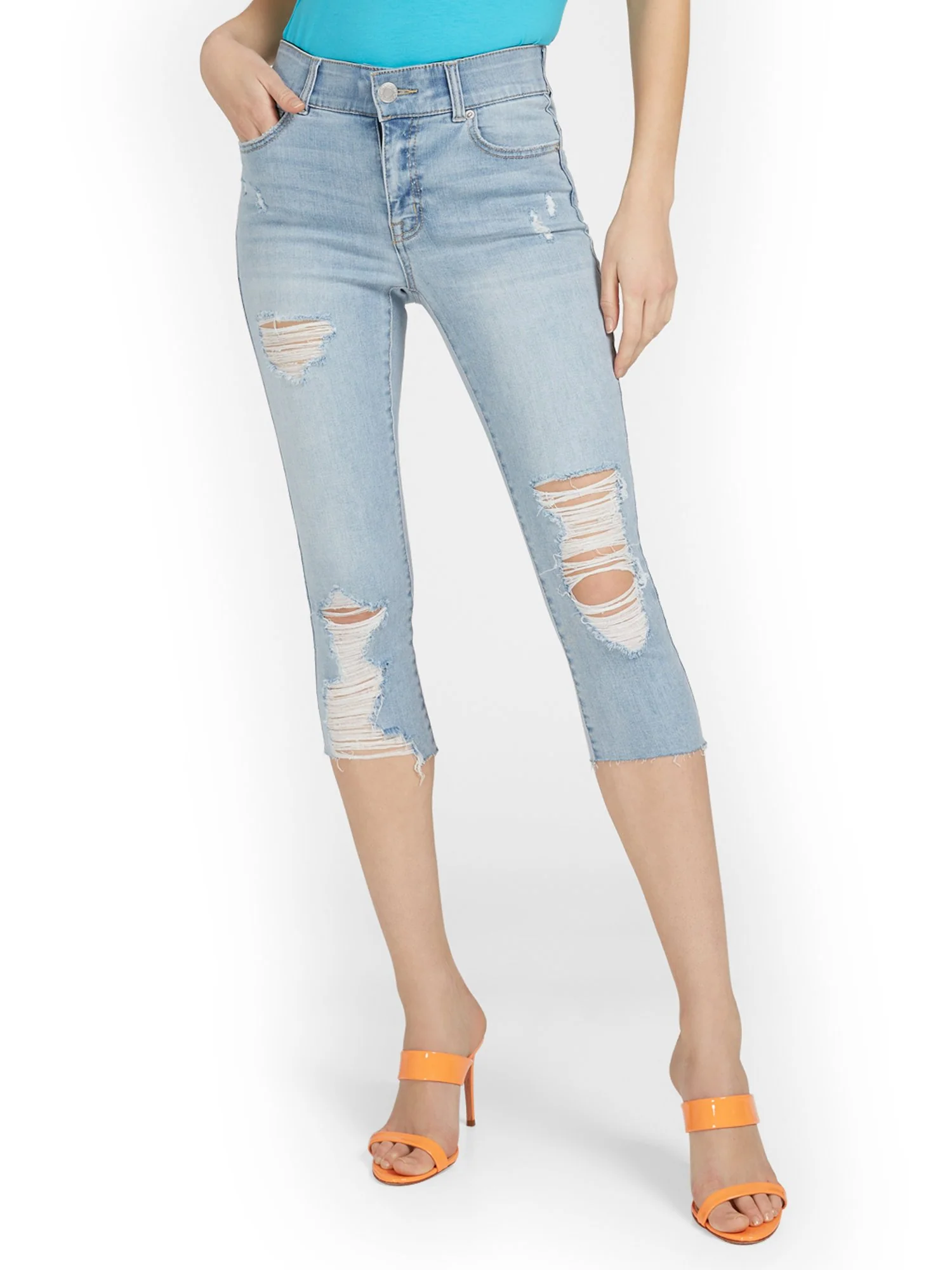Mya Curvy High-Waisted Sculpting No Gap Super-Skinny Capri Jeans - Light Wash - Image 2